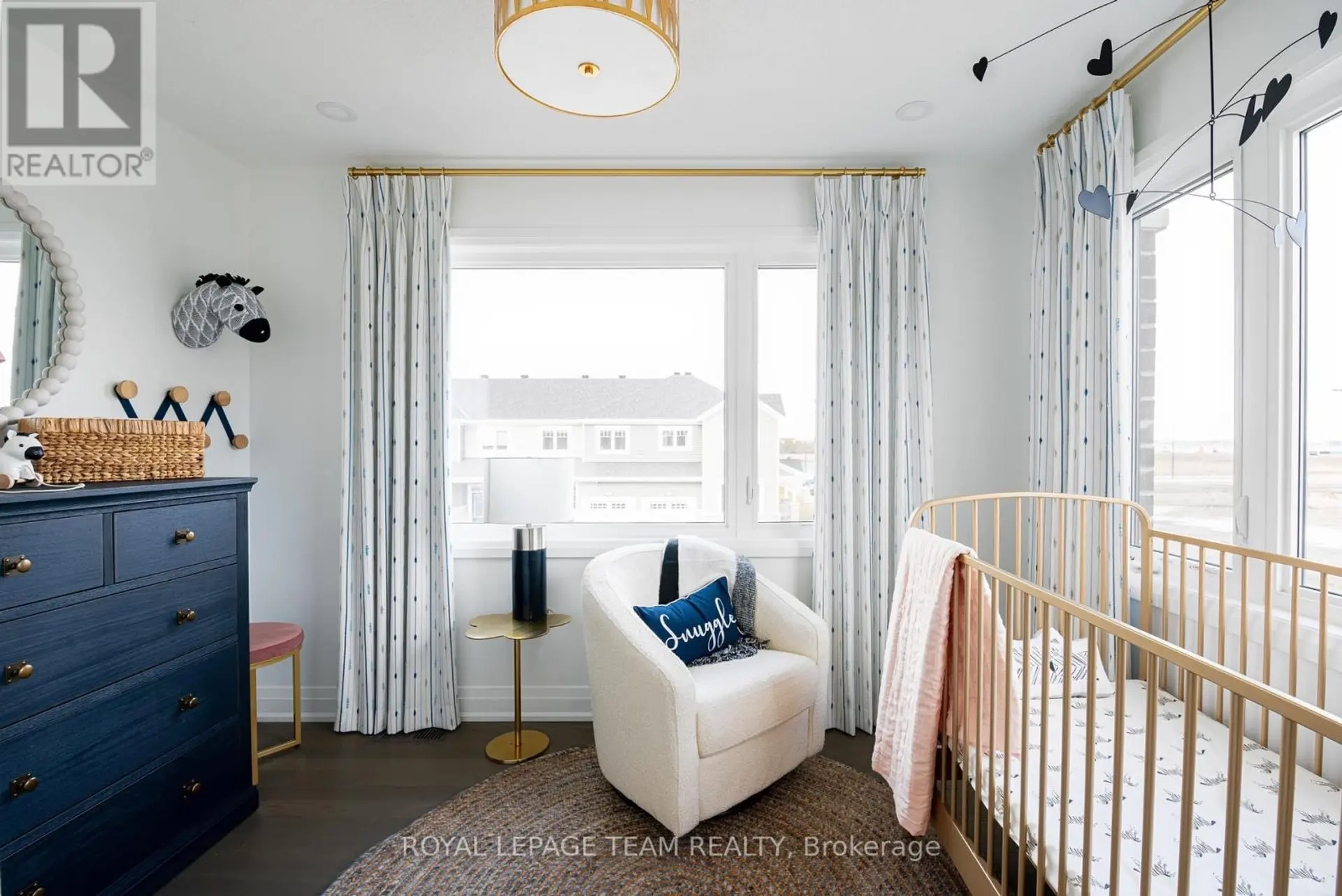 110 MONTY PRIVATE - Image 4