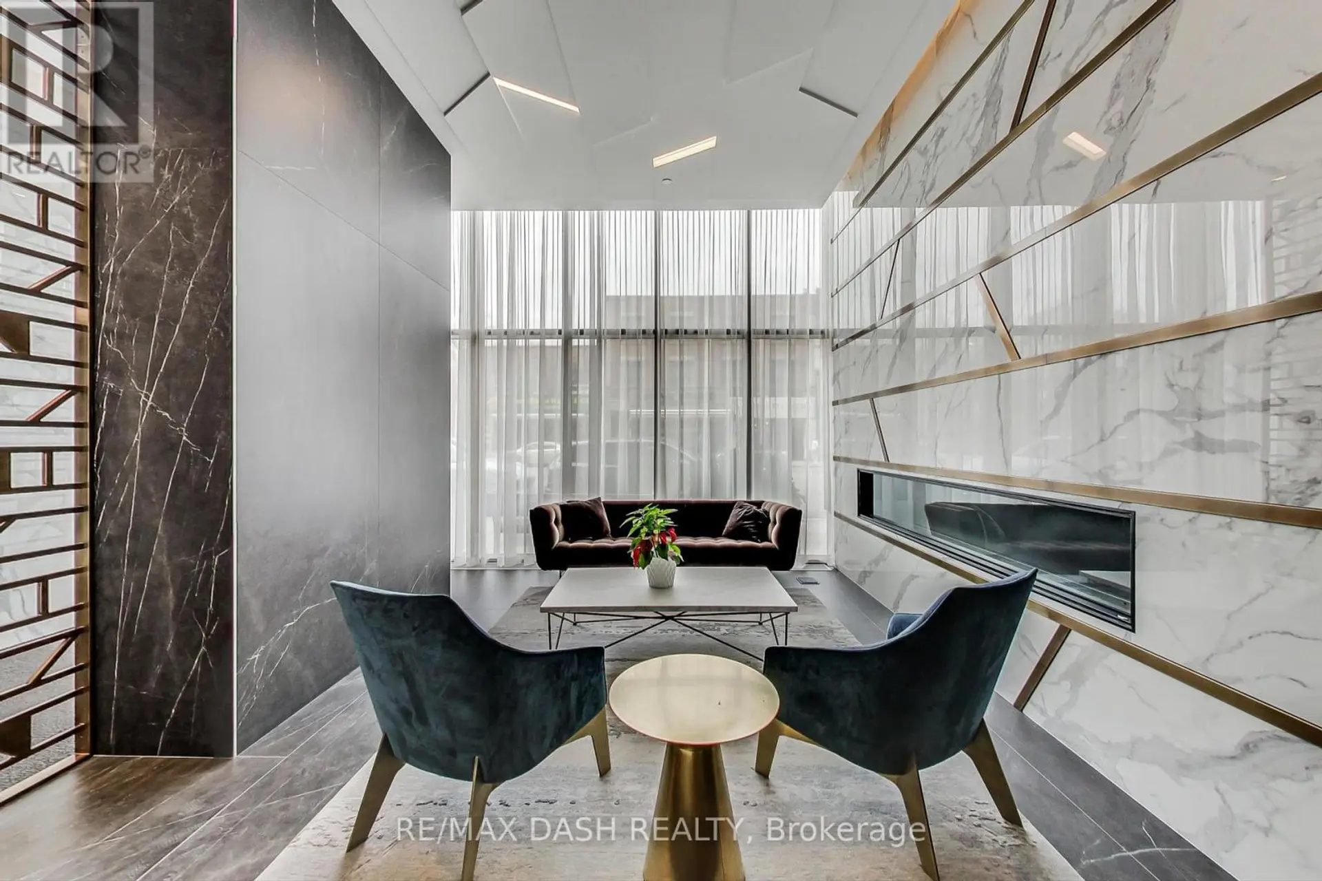 #602 151 AVENUE ROAD - Image 3