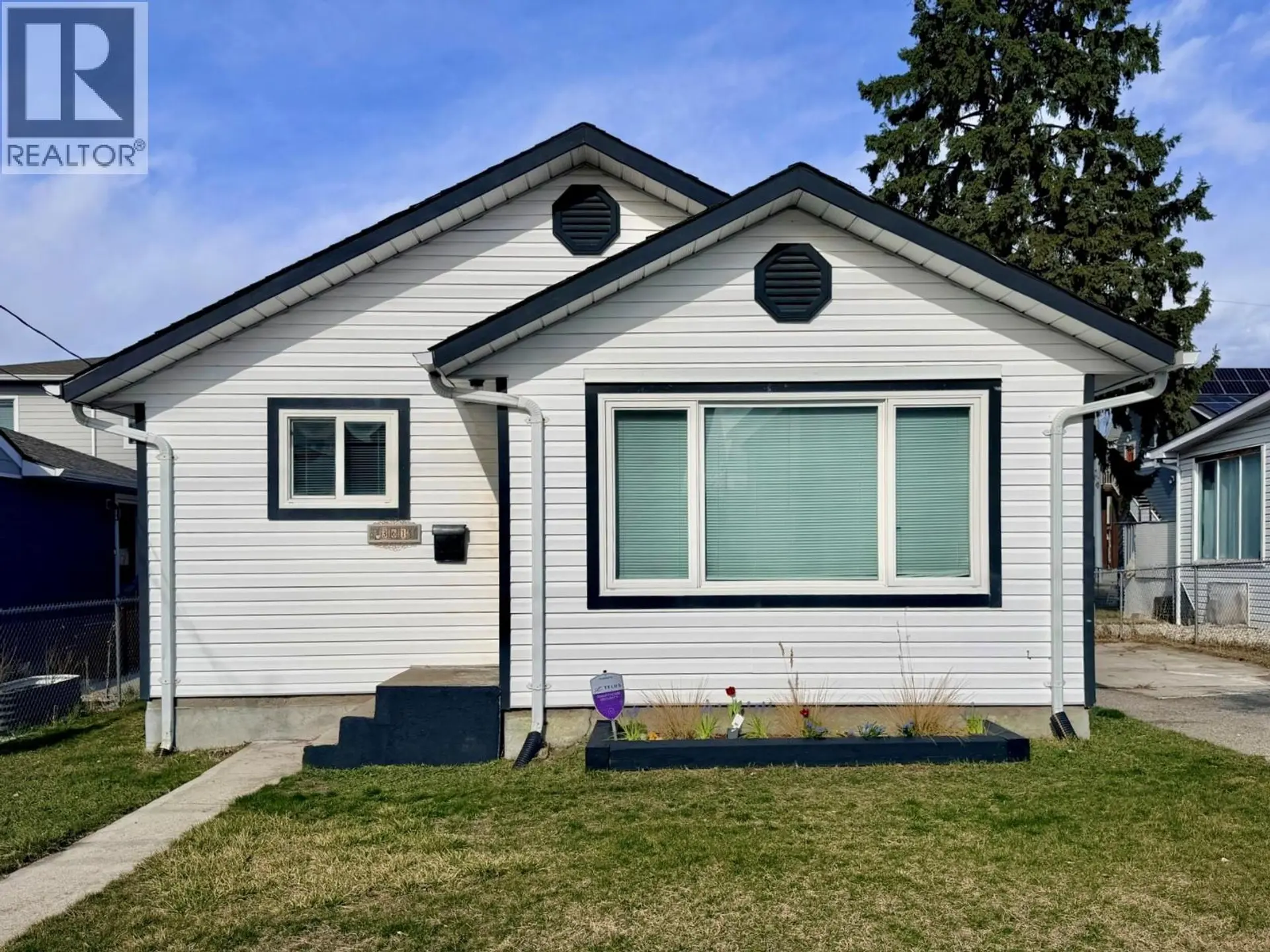 Property at 361 DOUGLAS Avenue, Penticton, BC