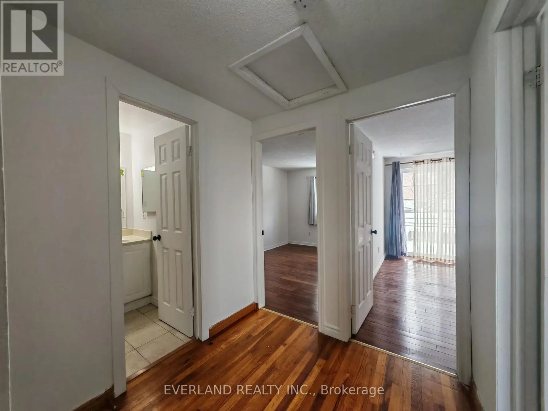18 CAMBERLEY COURT - Image 10