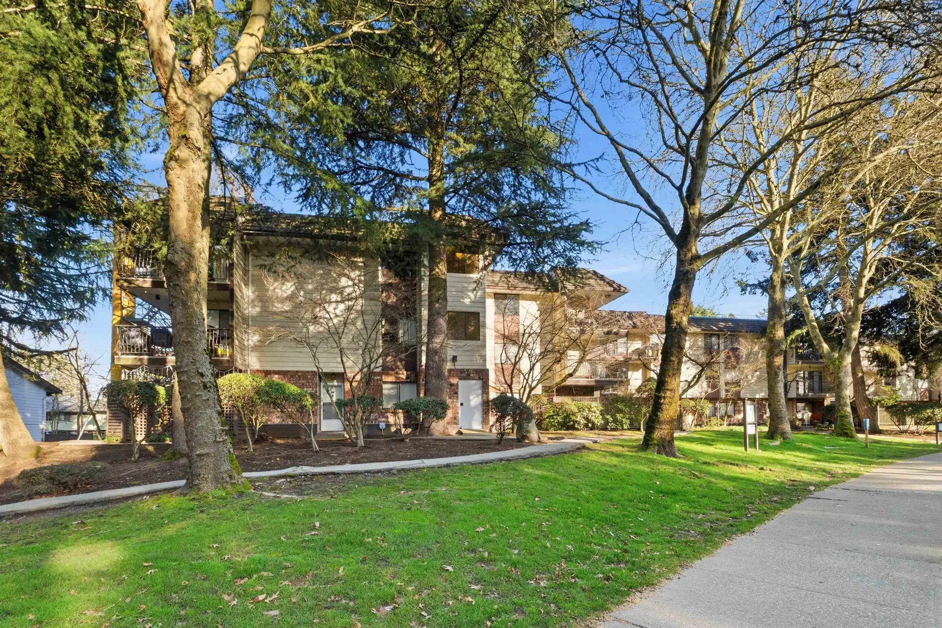 Property at #211 7426 138 Street, Surrey, BC