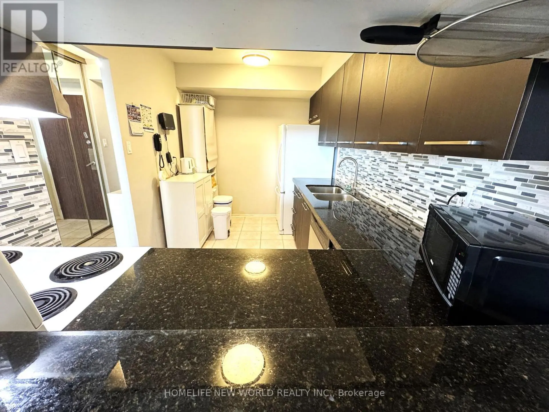 #1602 2365 KENNEDY ROAD - Image 14