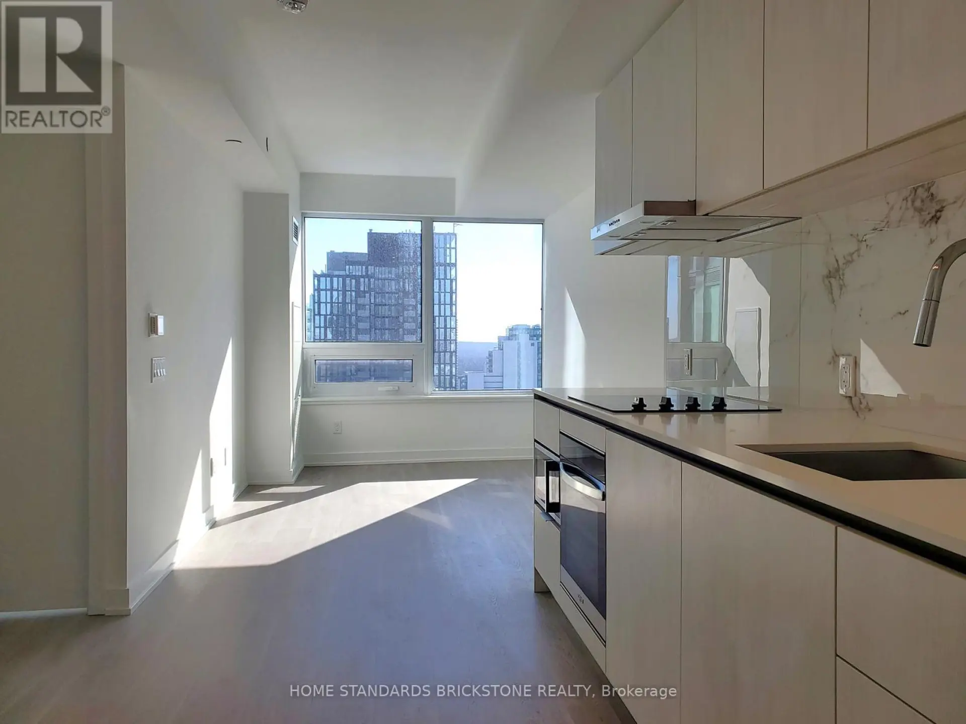 #3510 8 WELLESELEY STREET W - Image 2
