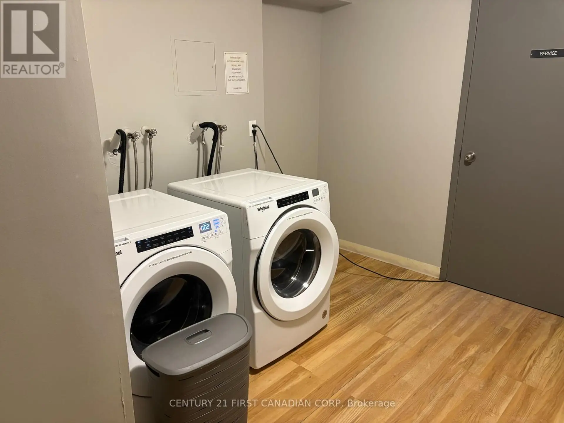 #114 1 JACKSWAY CRESCENT - Image 6