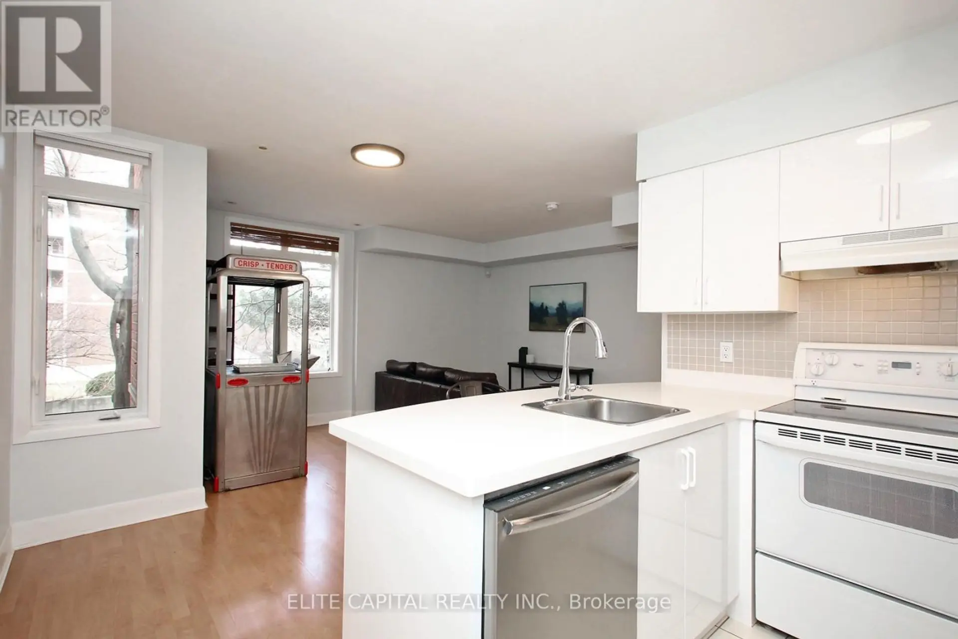 #369 415 JARVIS STREET - Image 4