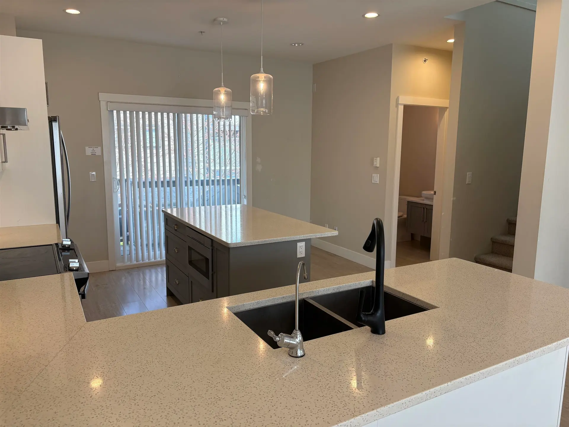 #26 20498 82 Avenue - Image 3