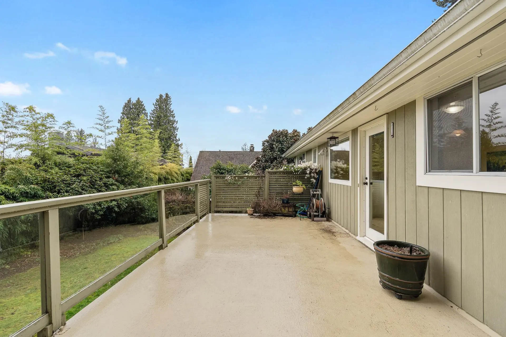 1970 Gordon Avenue - Image 16