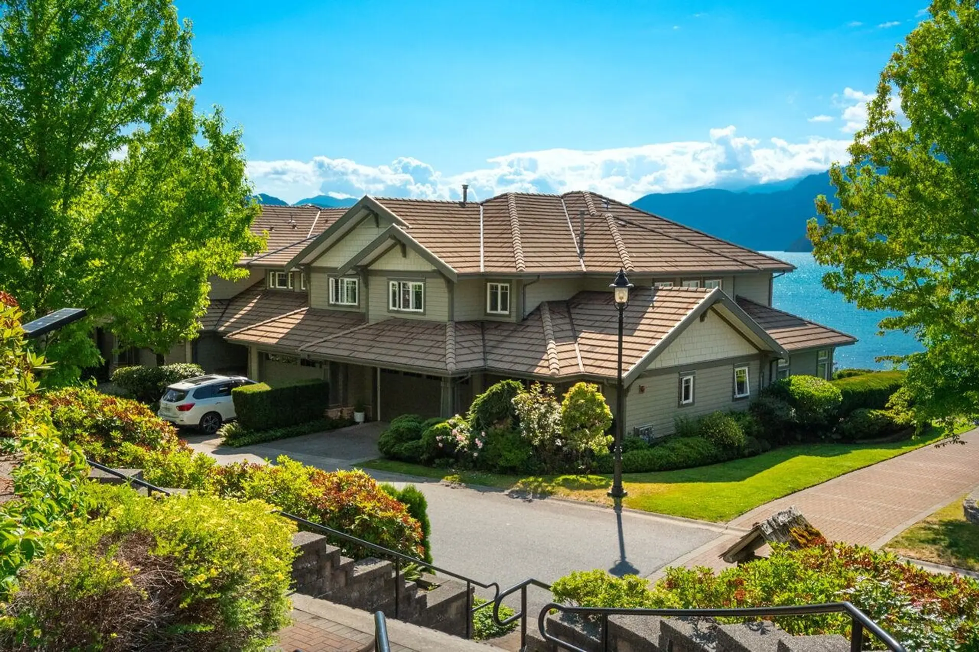 Property at 15 Beach Drive, Furry Creek, BC