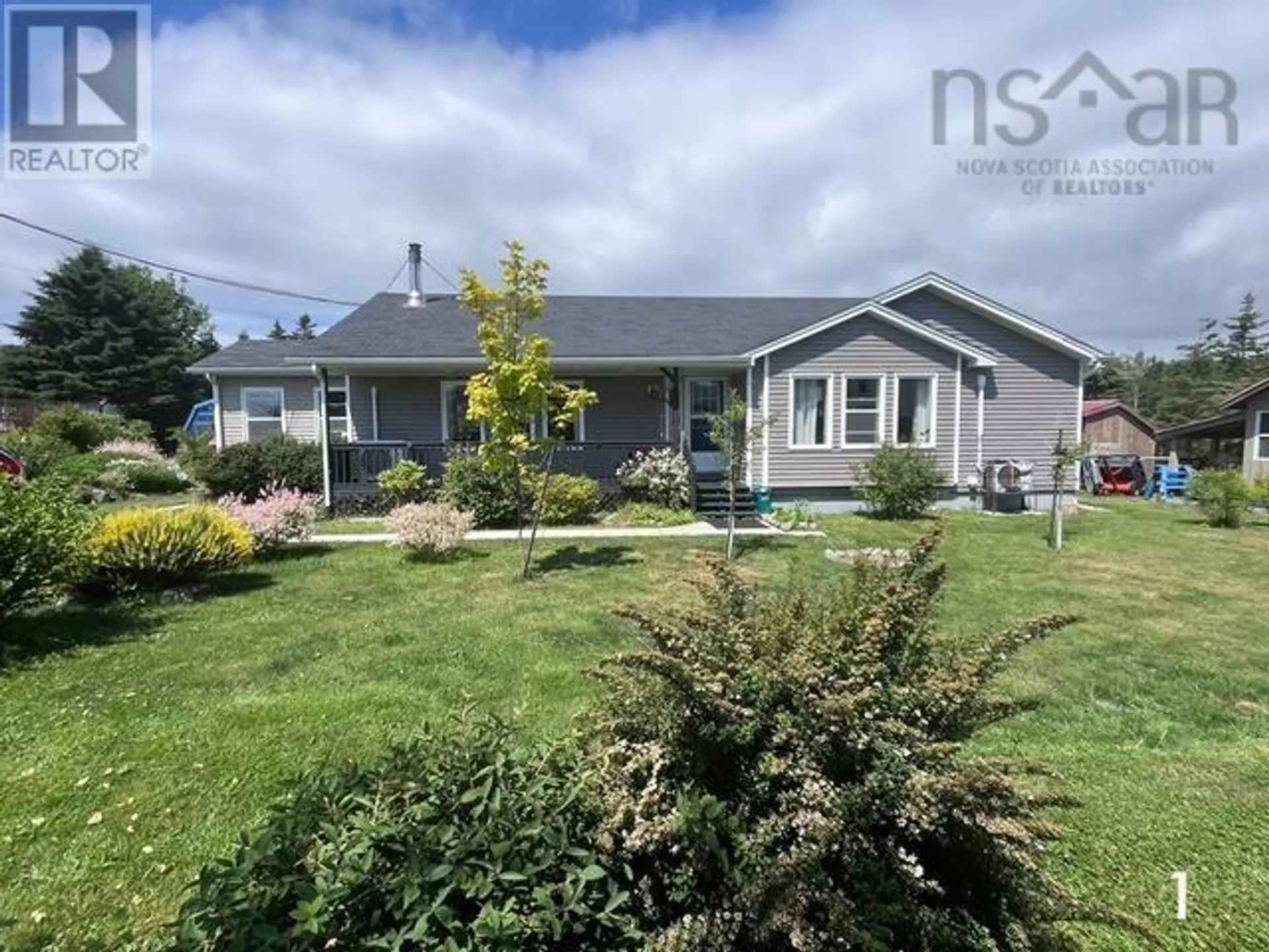 81 BRIGHTON ROAD - Image 1