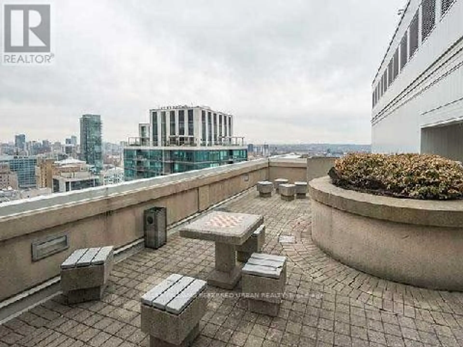 #2212 25 THE ESPLANADE - Image 4