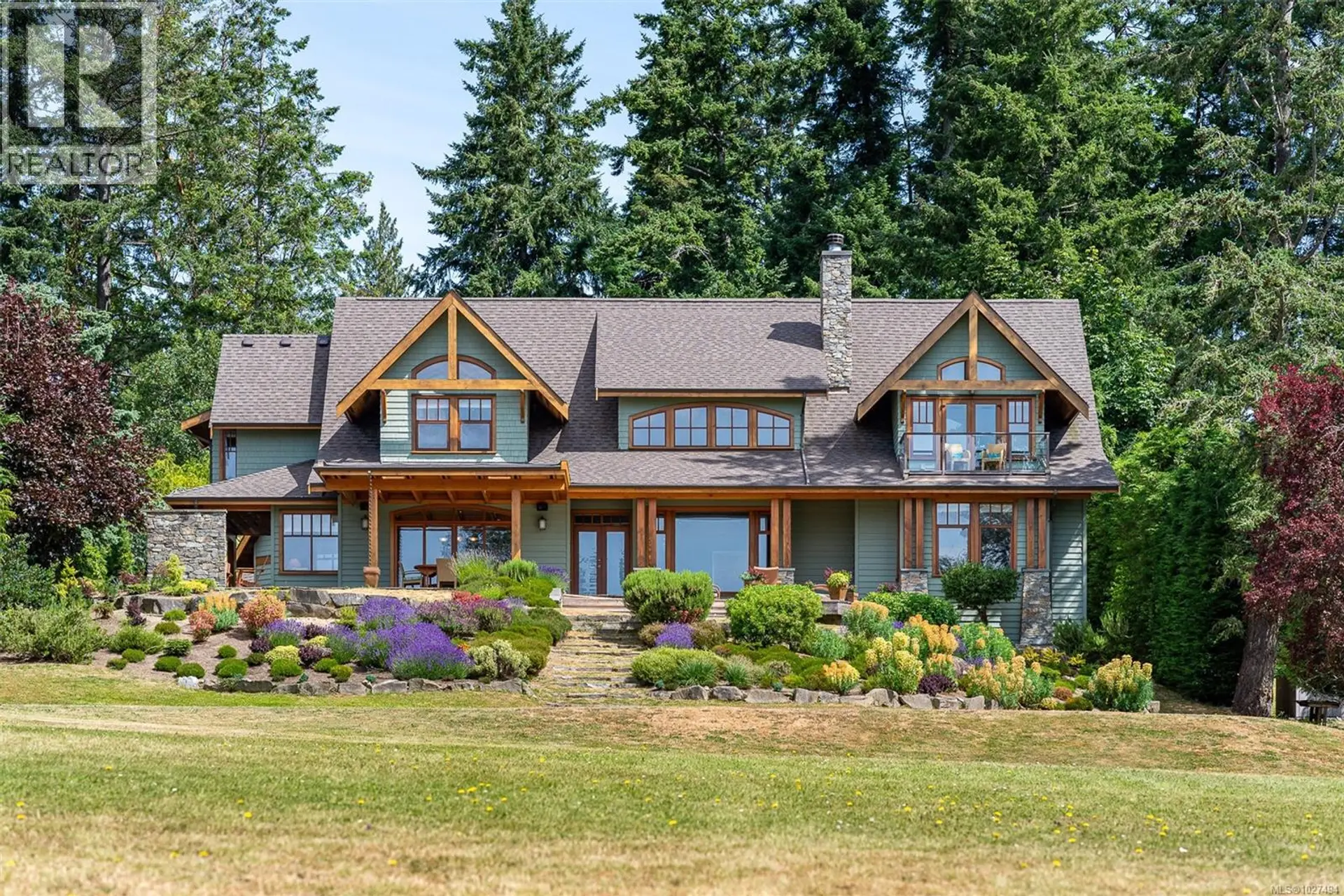 Property at 121 Howard Rd, Salt Spring, BC