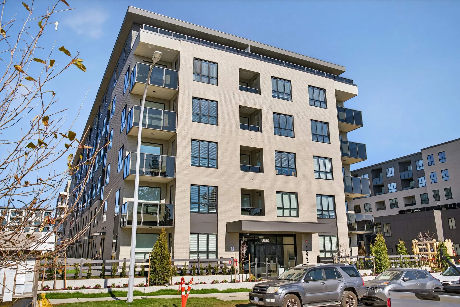 Property at #B3-407 15777 85 Avenue, Surrey, BC