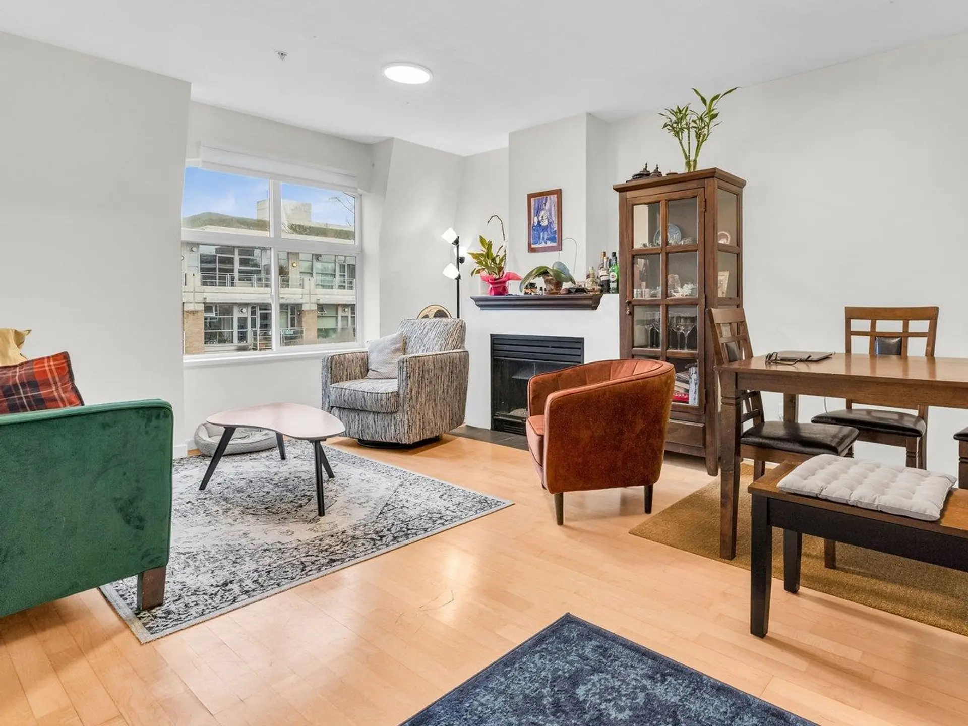 Property at #102 3349 Dunbar Street, Vancouver, BC
