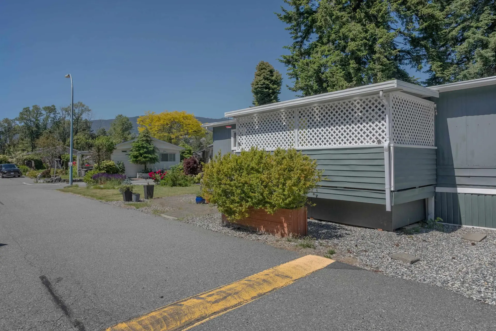 400A Sundance Crescent - Image 17