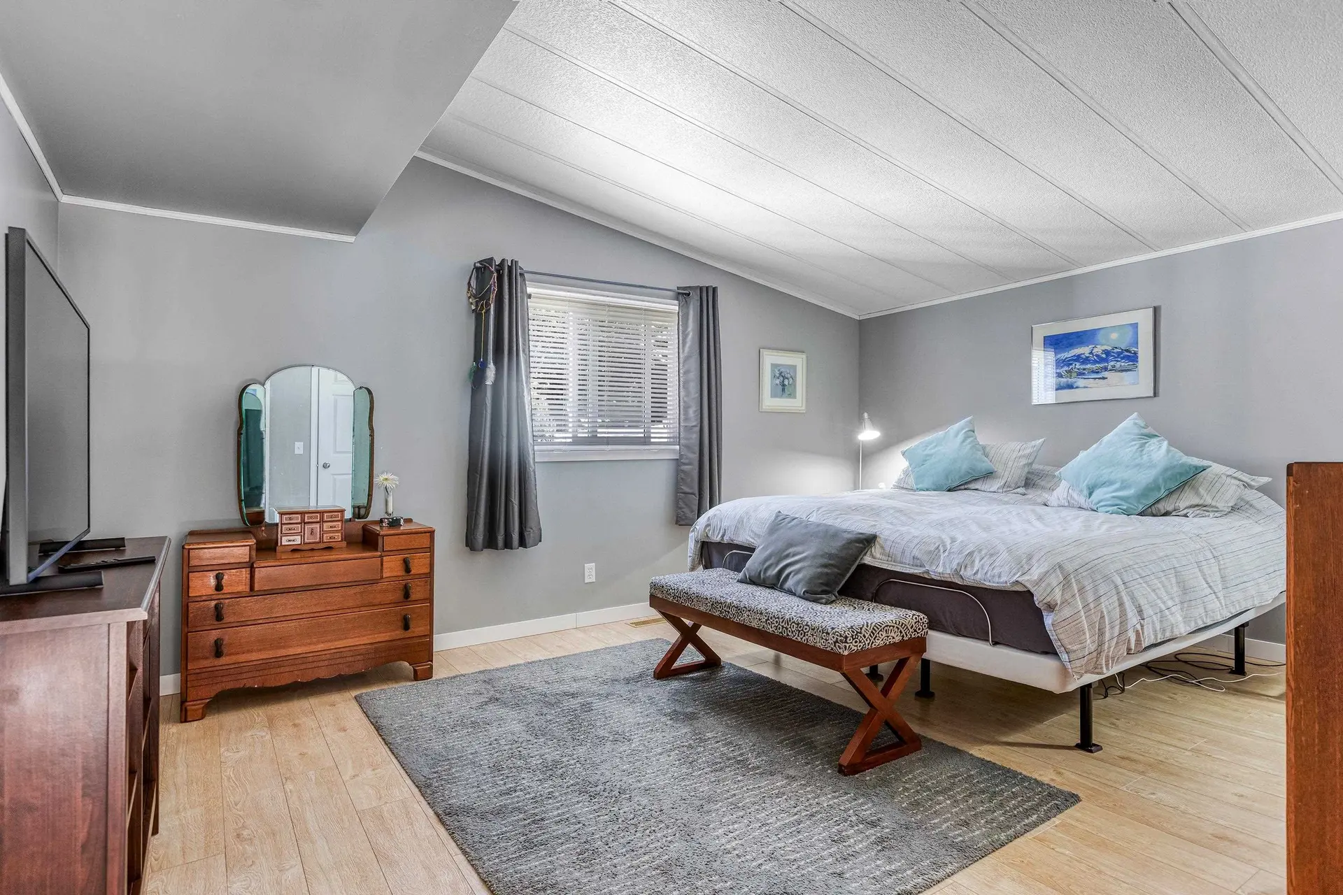 400A Sundance Crescent - Image 7