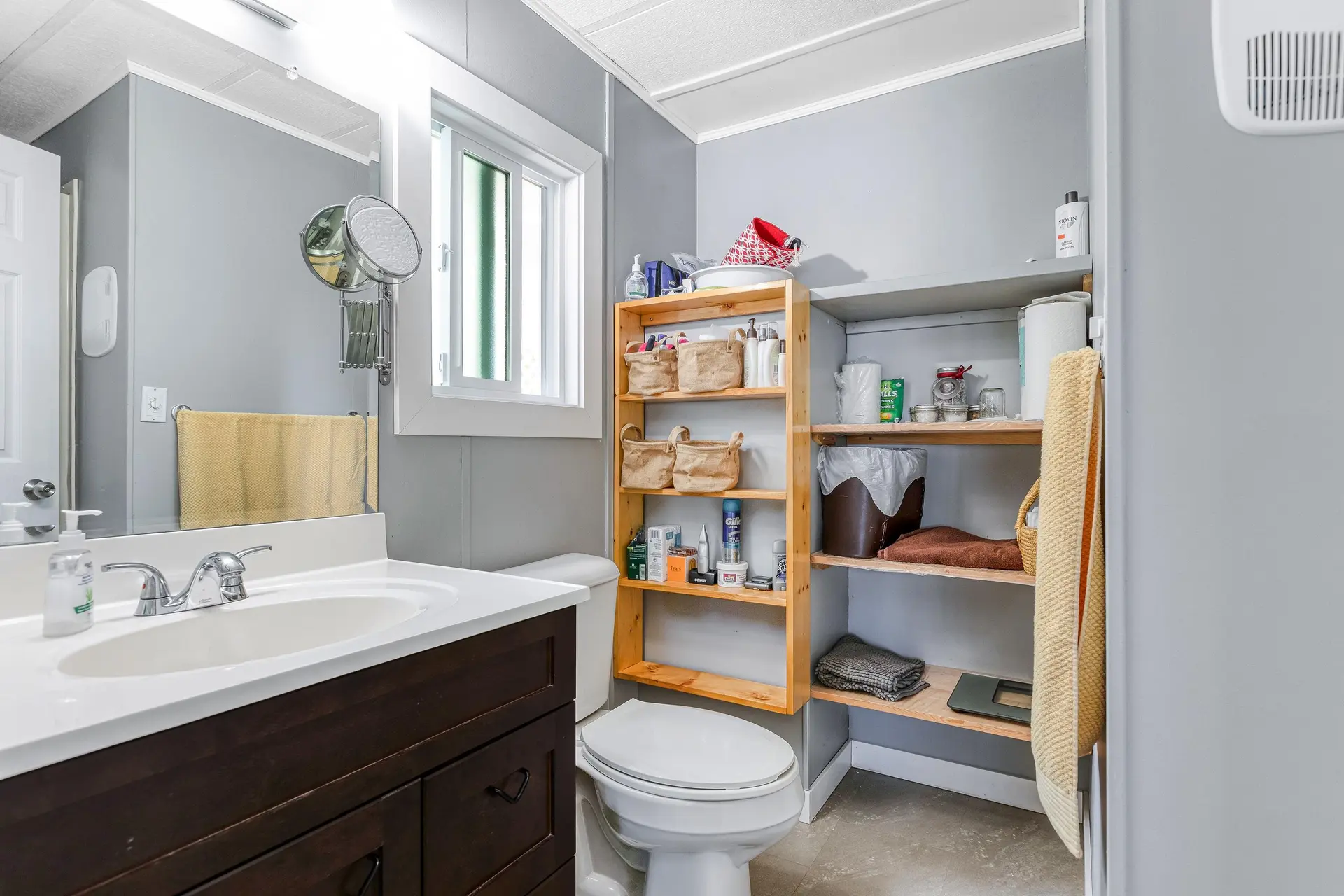 400A Sundance Crescent - Image 10