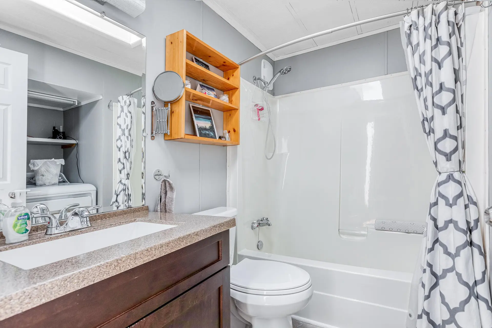 400A Sundance Crescent - Image 11