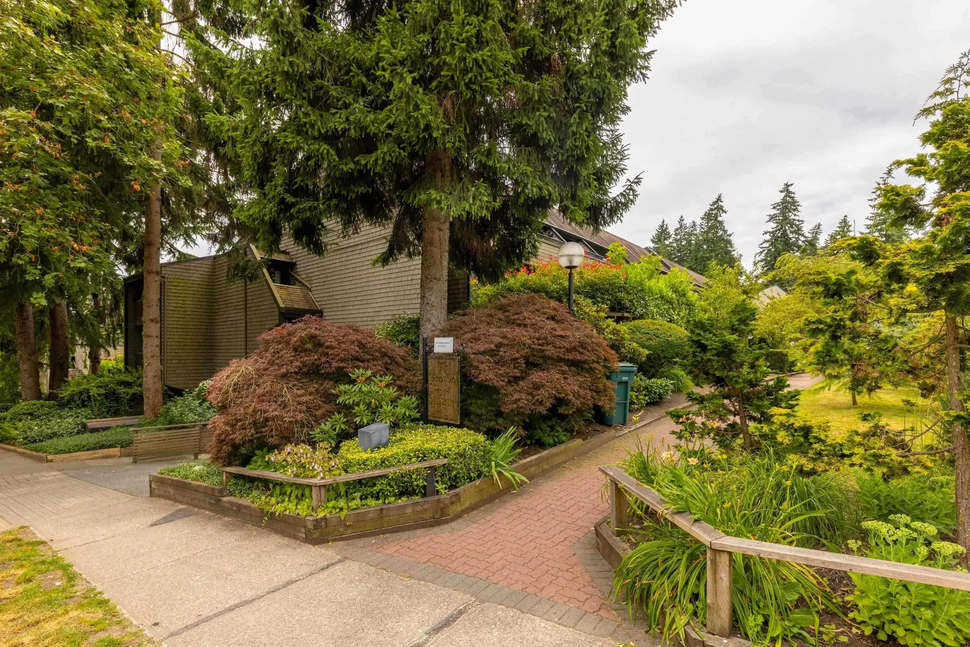 #221 7377 Salisbury Avenue - Image 2