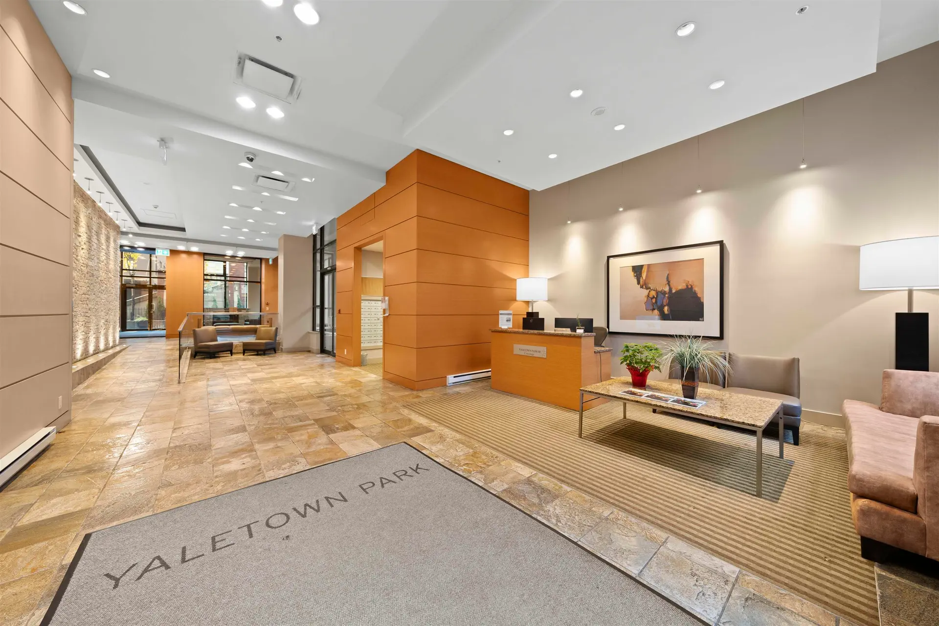 #305 977 Mainland Street - Image 18
