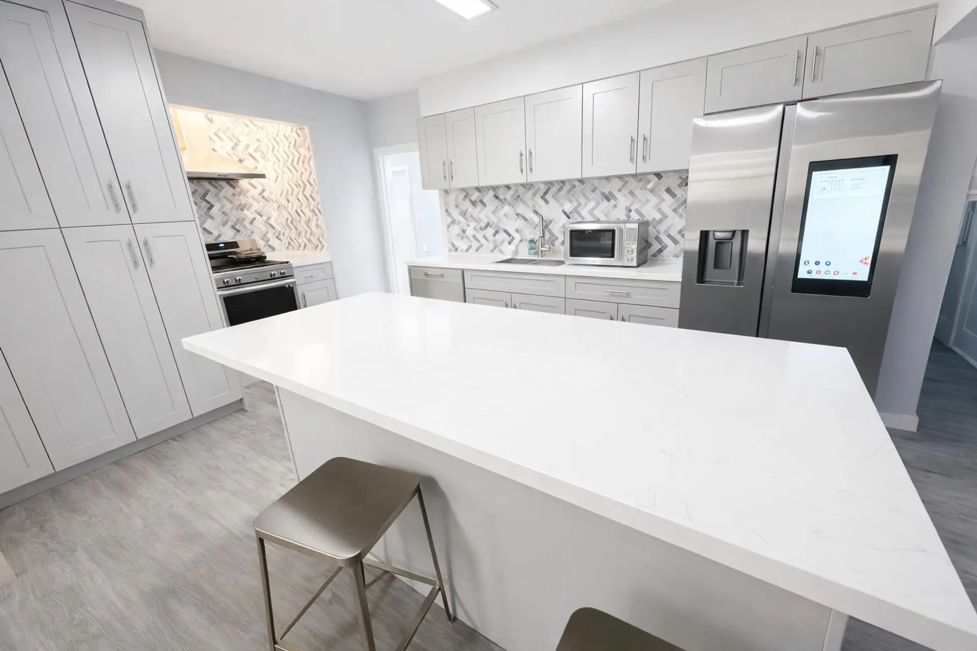4450 Granville Street - Image 3