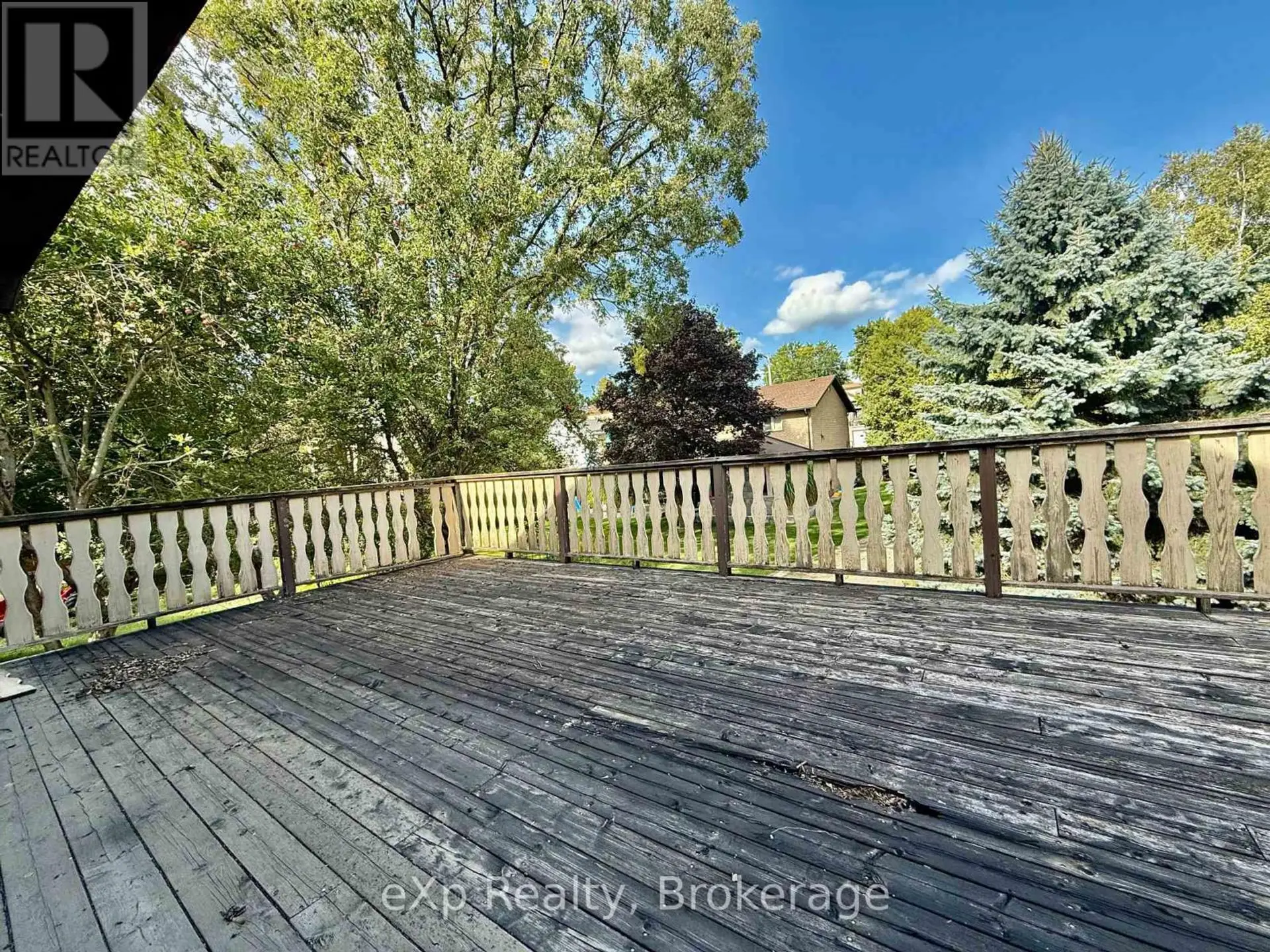 108 ELORA STREET - Image 4