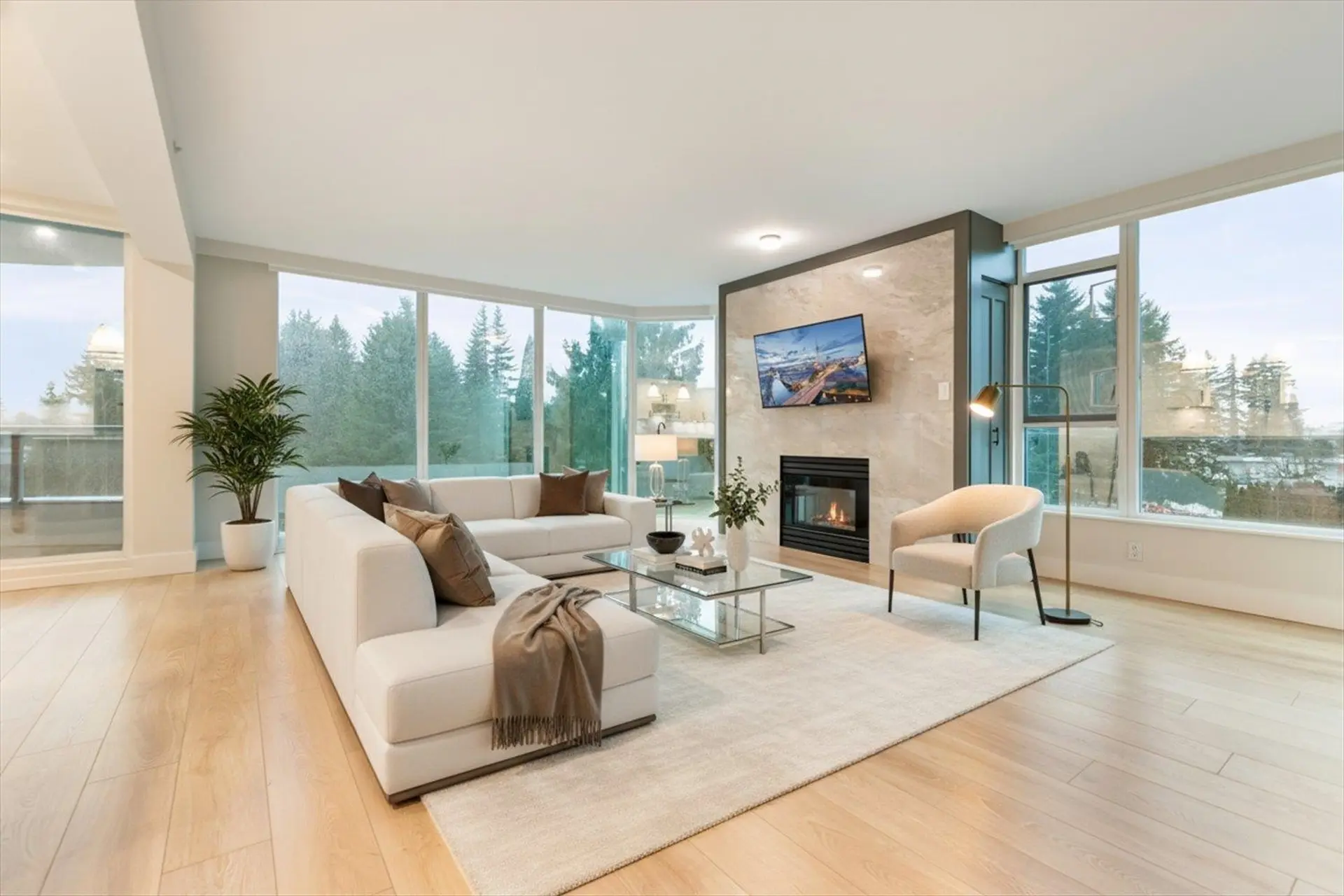 Property at #504 32330 South Fraser Way, Abbotsford, BC