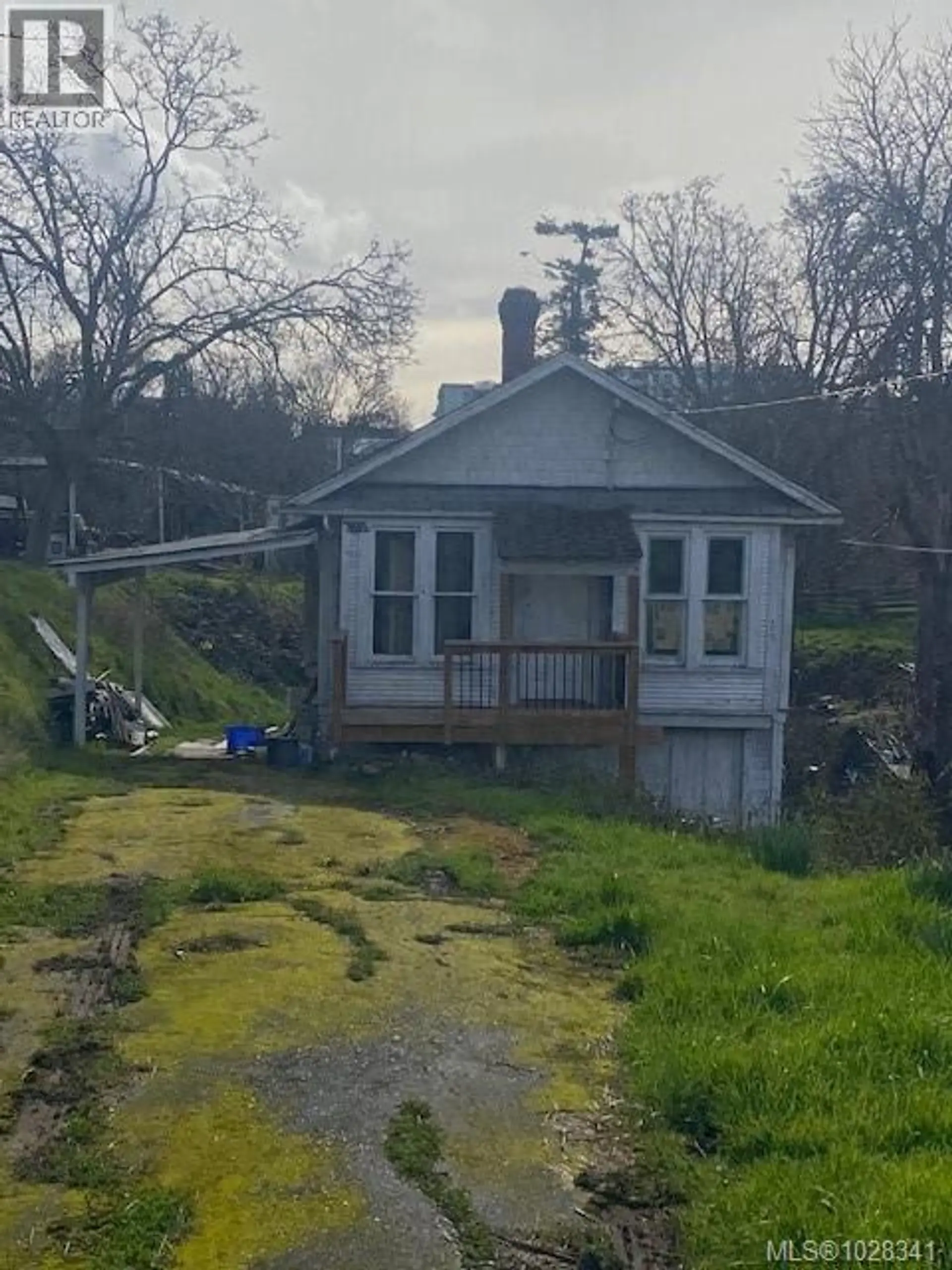 3135 Washington Ave - Image 12