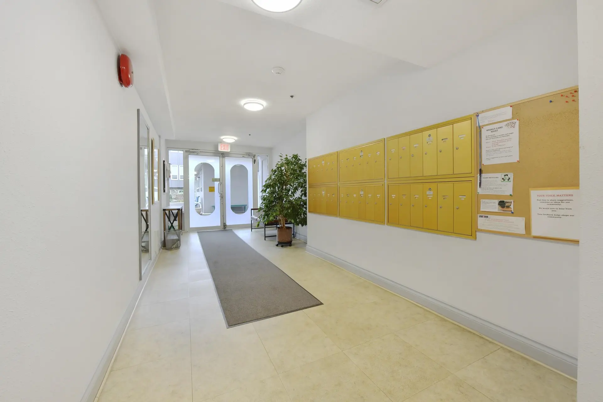 #207 5955 177b Street - Image 2