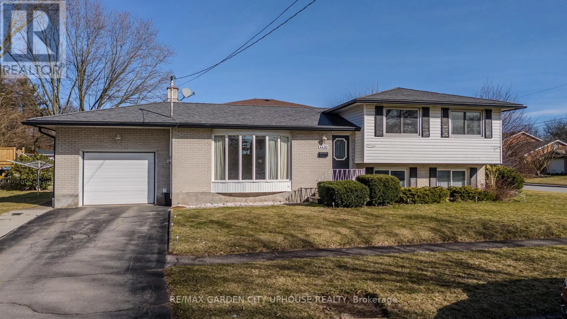 4430 DOVEWOOD DRIVE - Image 1