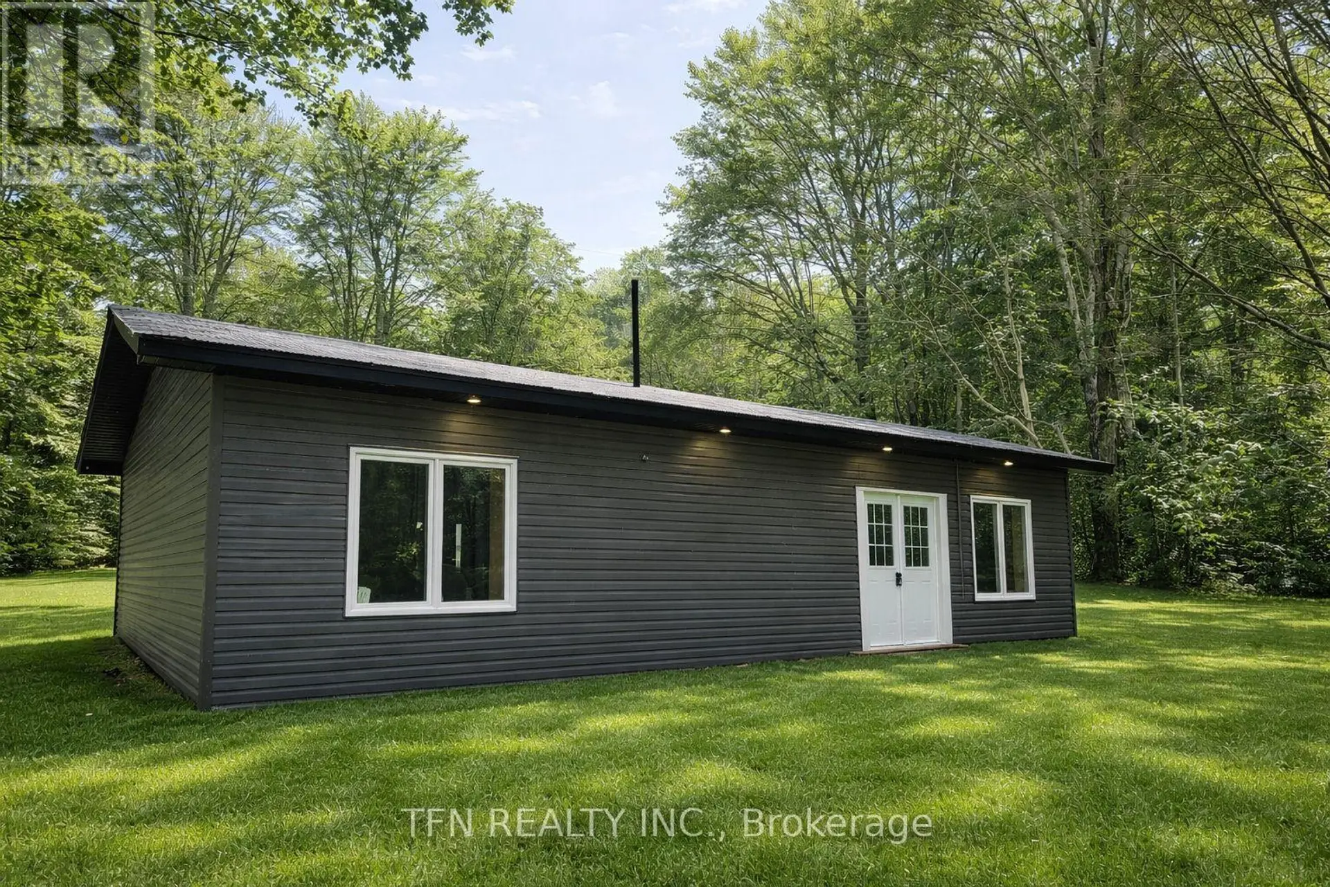385 GABLES ROAD - Image 1
