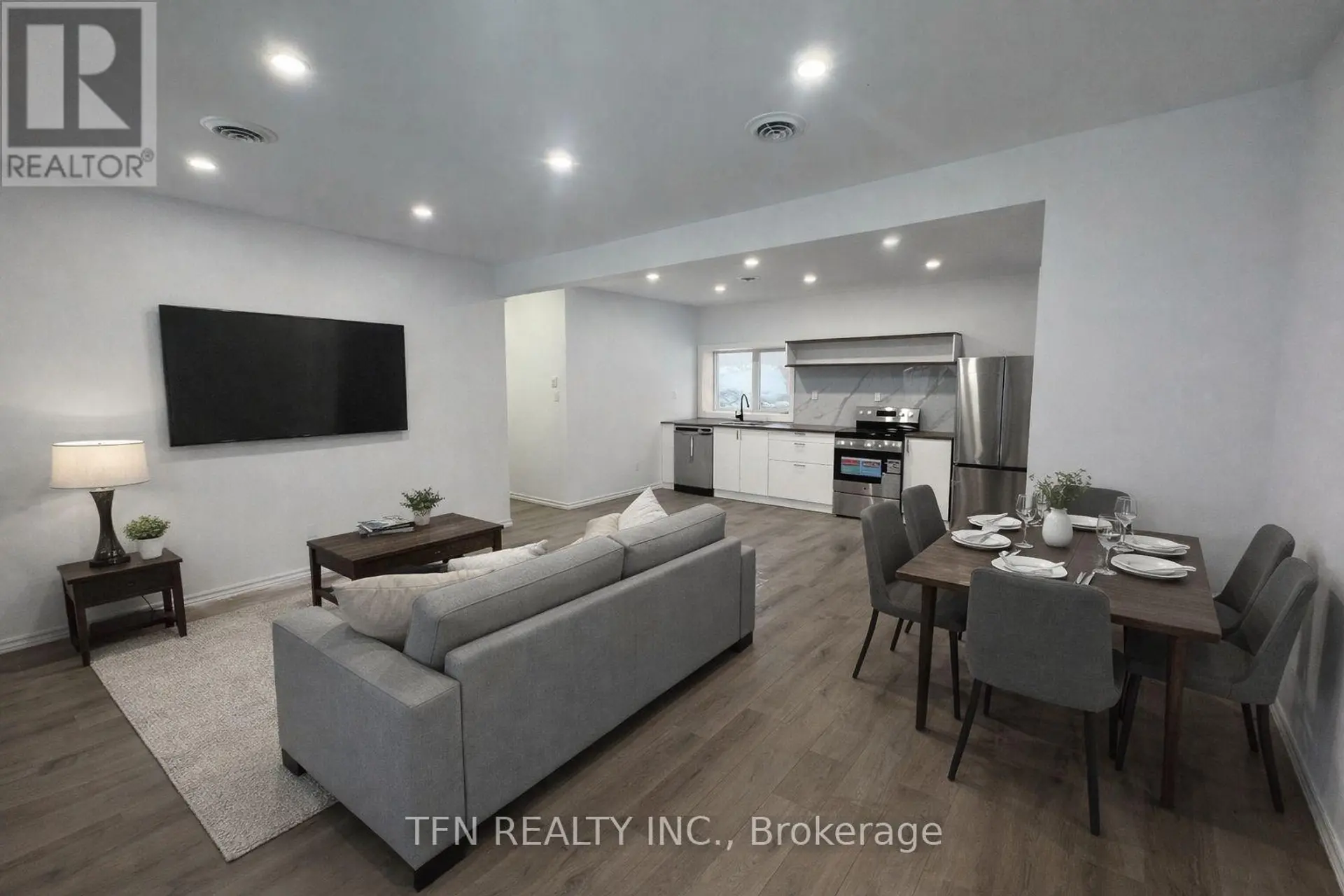 385 GABLES ROAD - Image 3