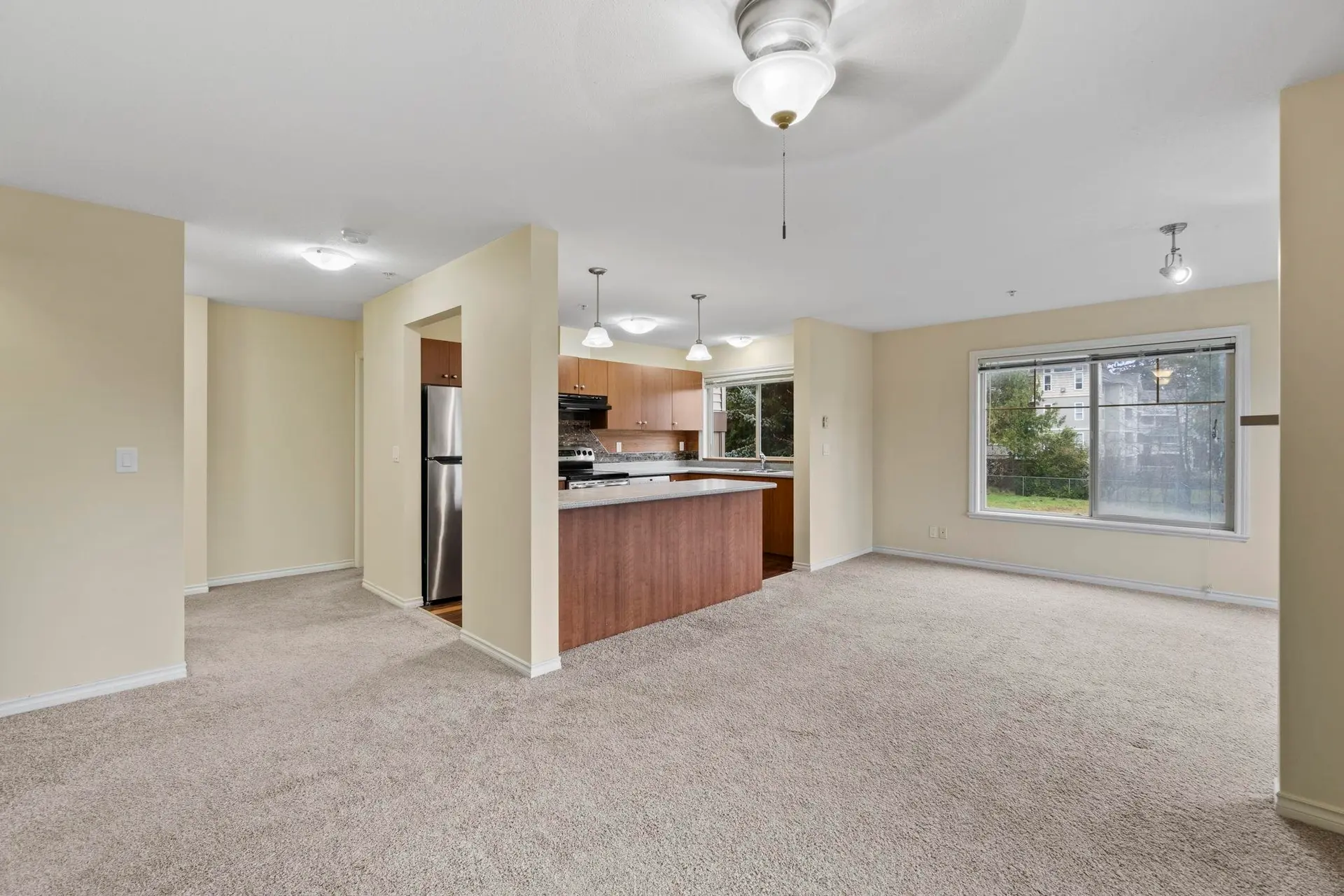 #202 32063 Mt Waddington Avenue - Image 6