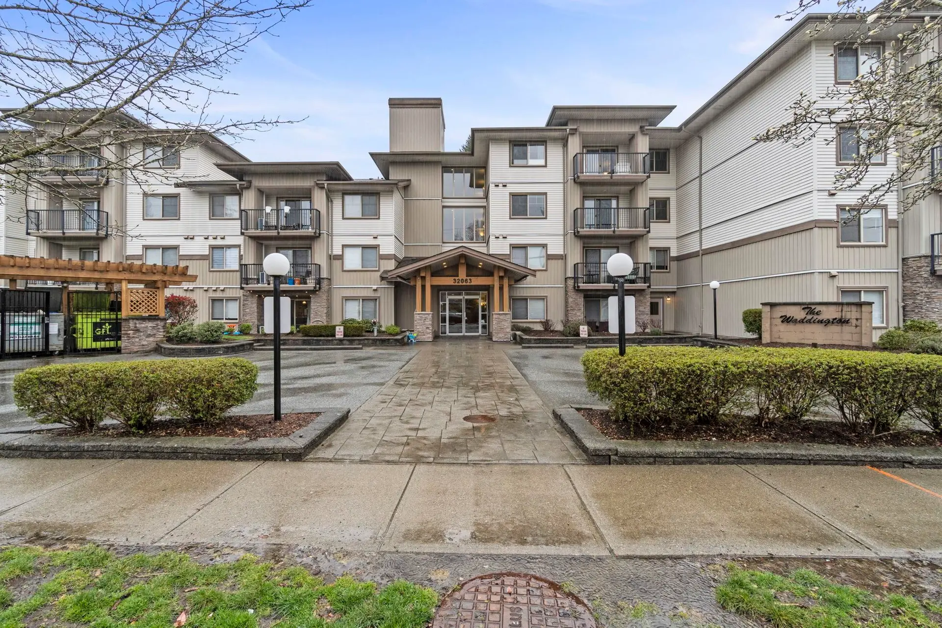 Property at #202 32063 Mt Waddington Avenue, Abbotsford, BC