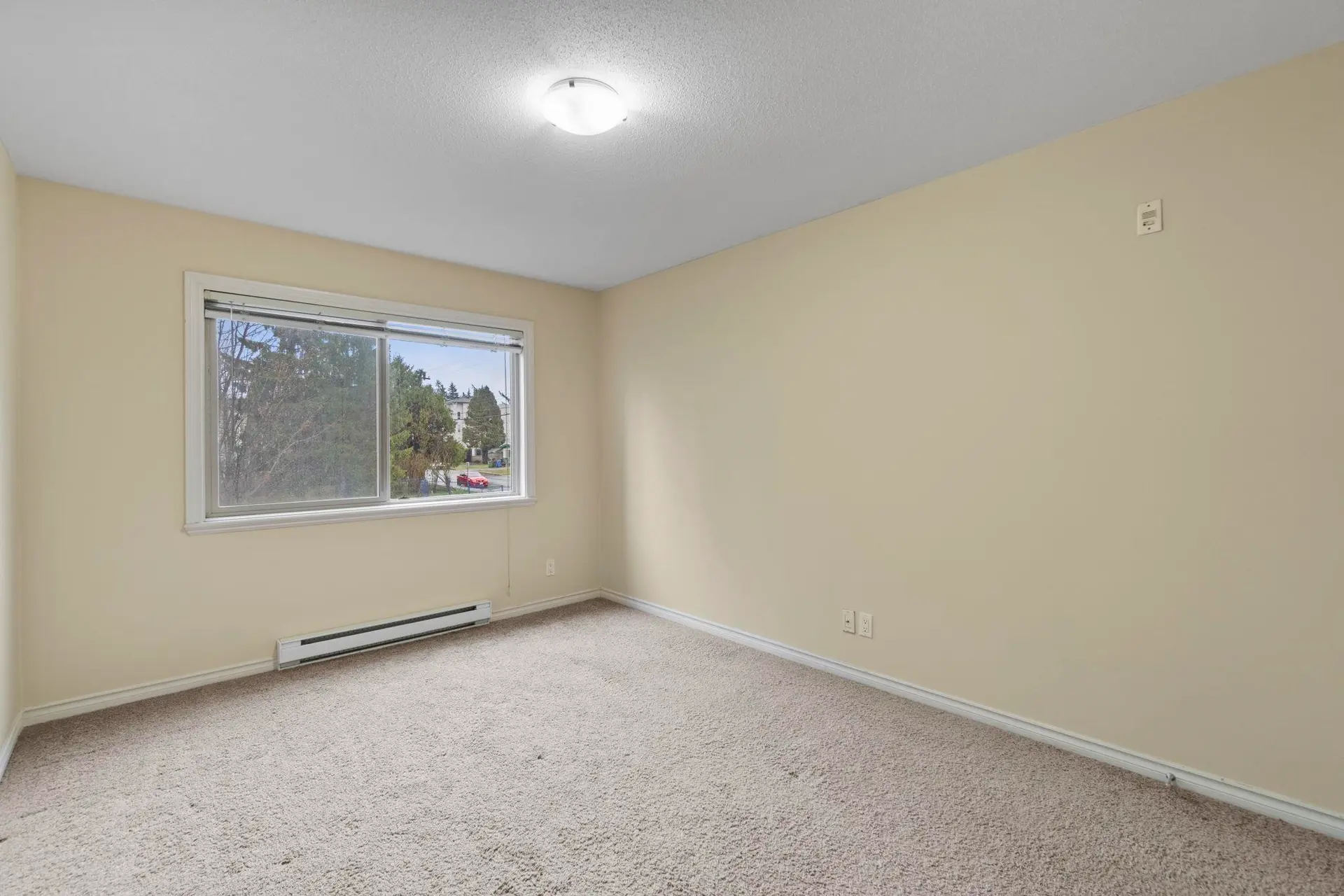#202 32063 Mt Waddington Avenue - Image 14