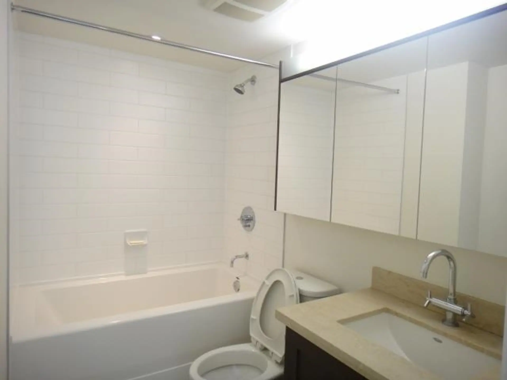 #2008 888 Homer Street - Image 5