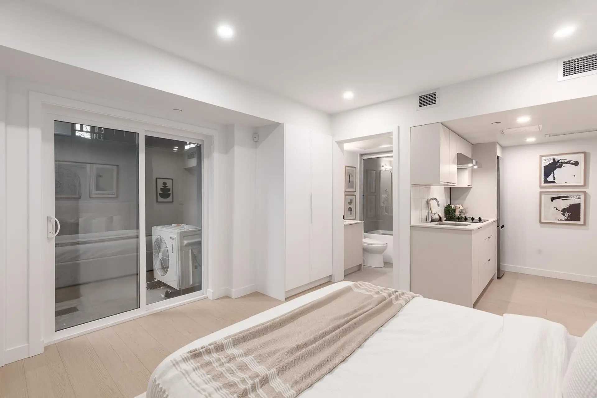 #102 2329 E 34th Avenue - Image 14