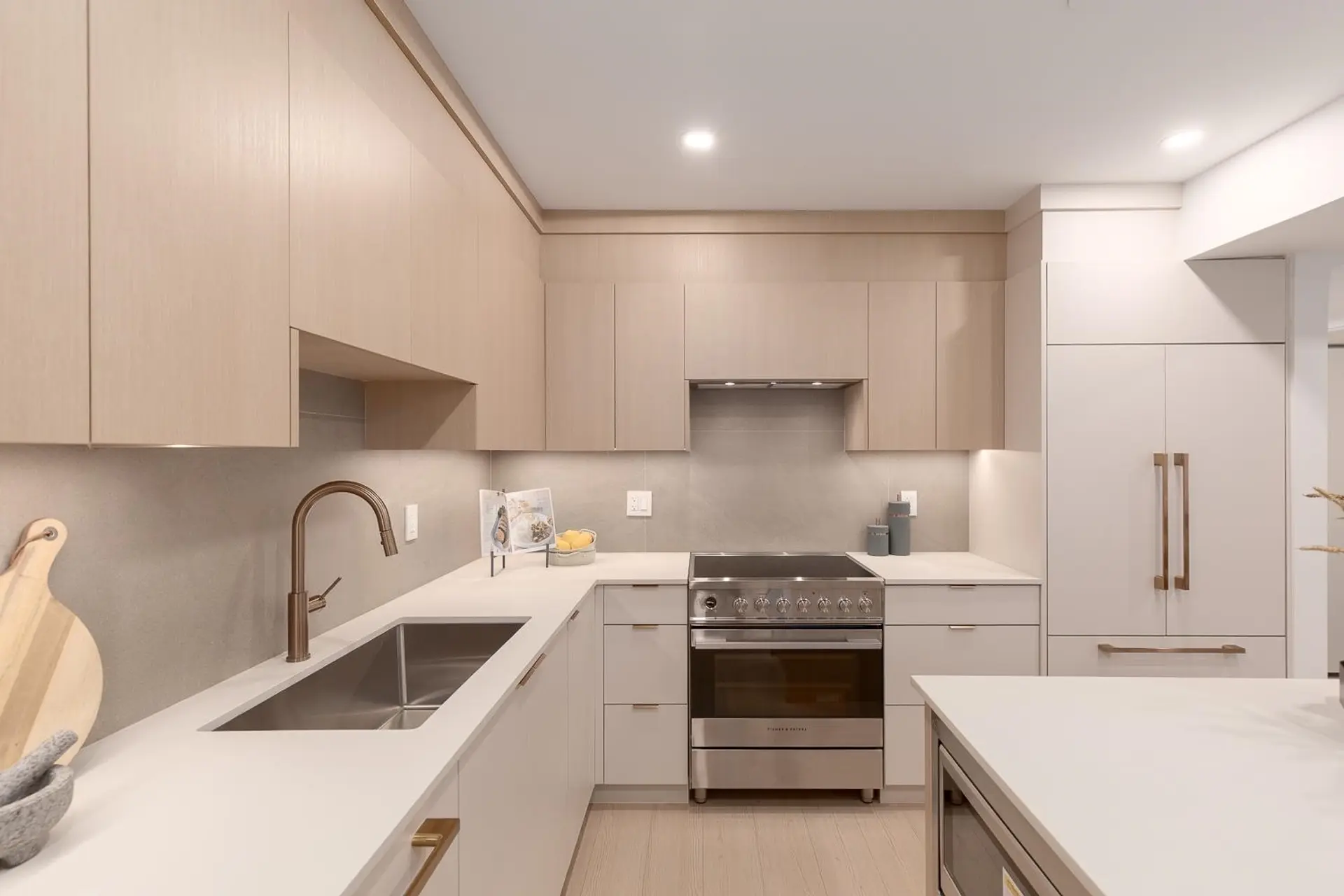 #102 2329 E 34th Avenue - Image 4