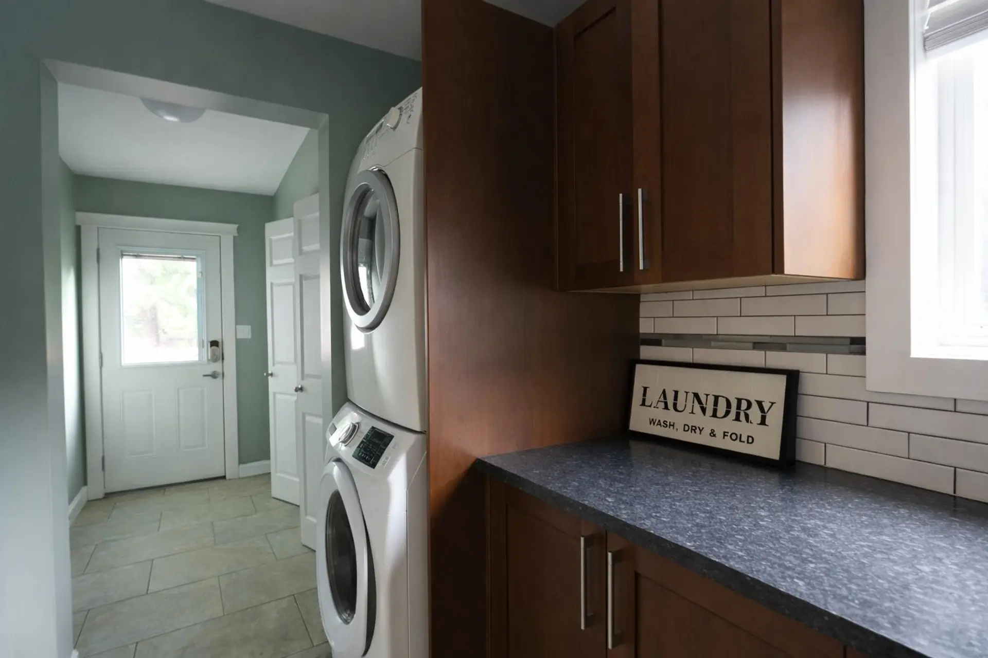 1009 Cypress Place - Image 7