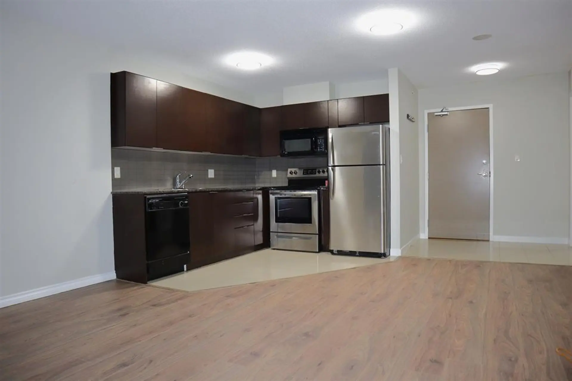 #2206 13618 100 Avenue - Image 3