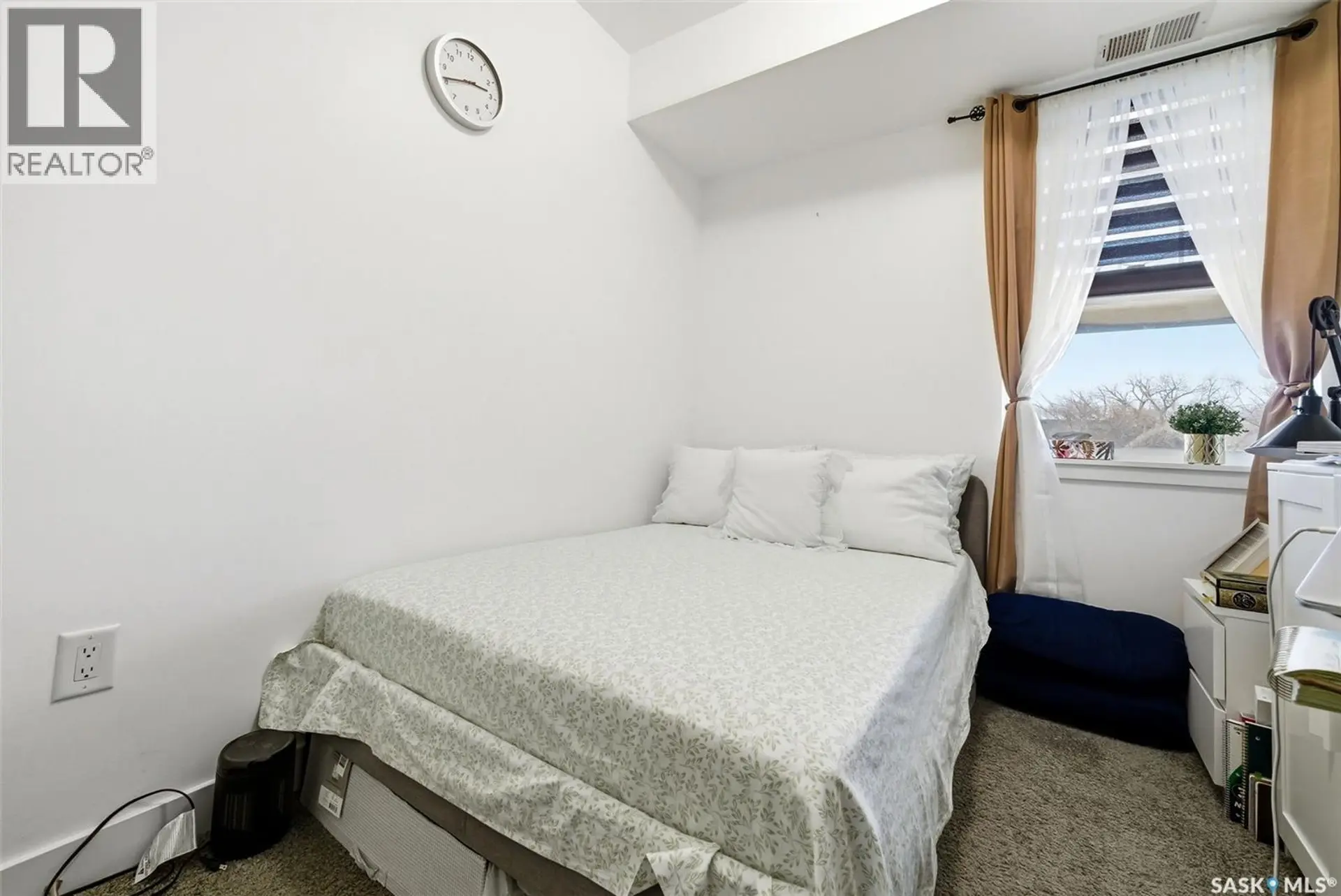 #208 2255 Angus STREET - Image 14