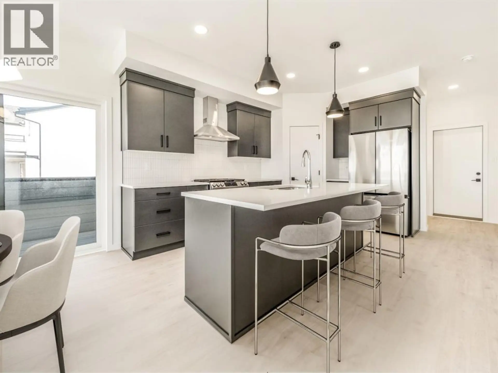 351 BLACKWOLF BOULEVARD N - Image 5