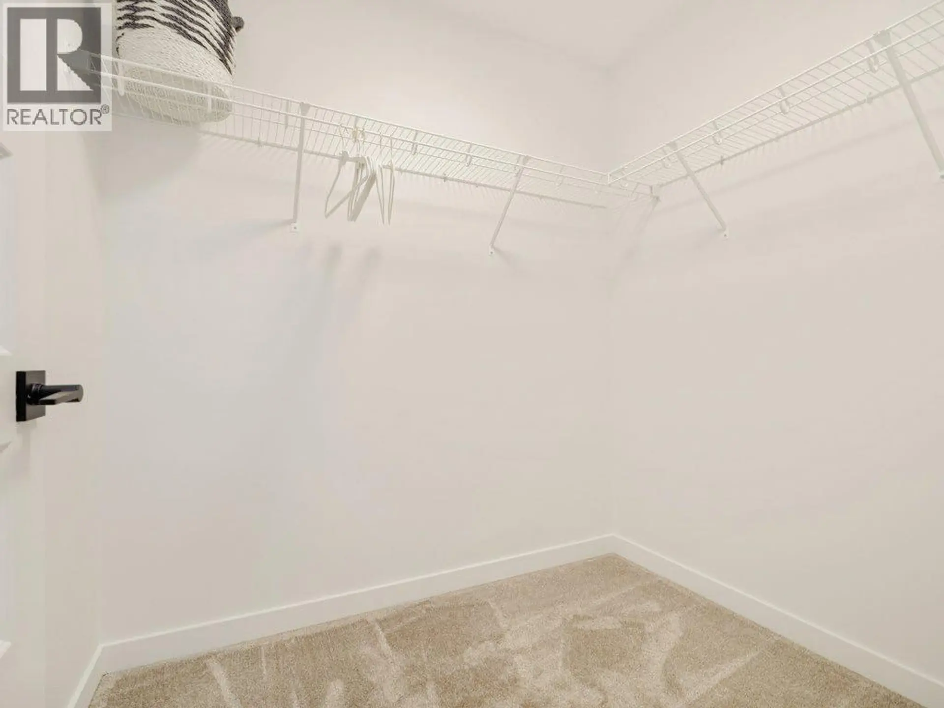 3024 47 STREET S - Image 19