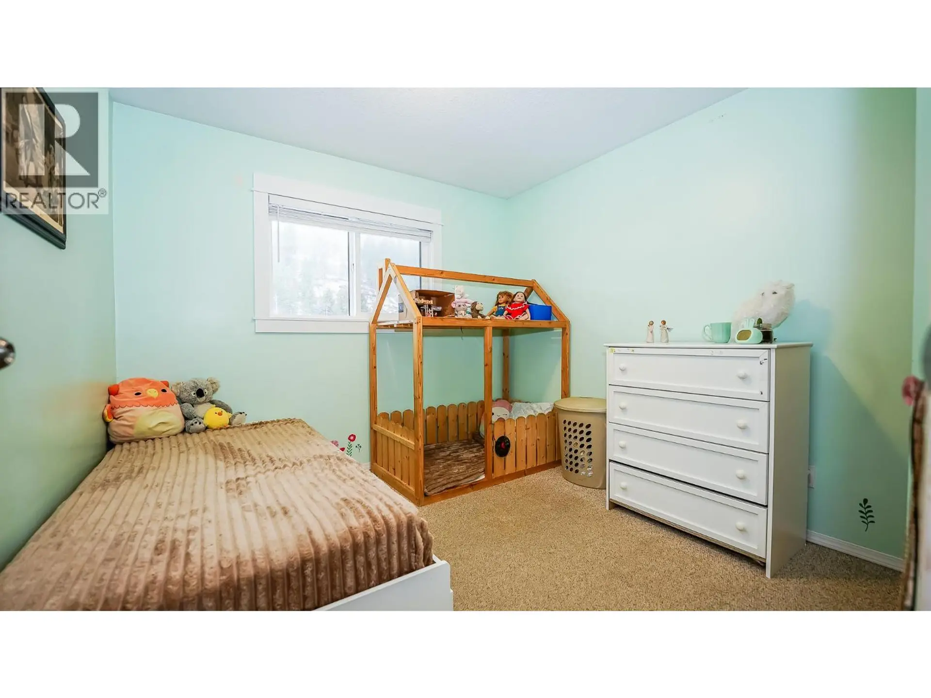 32 Preston Crescent - Image 9