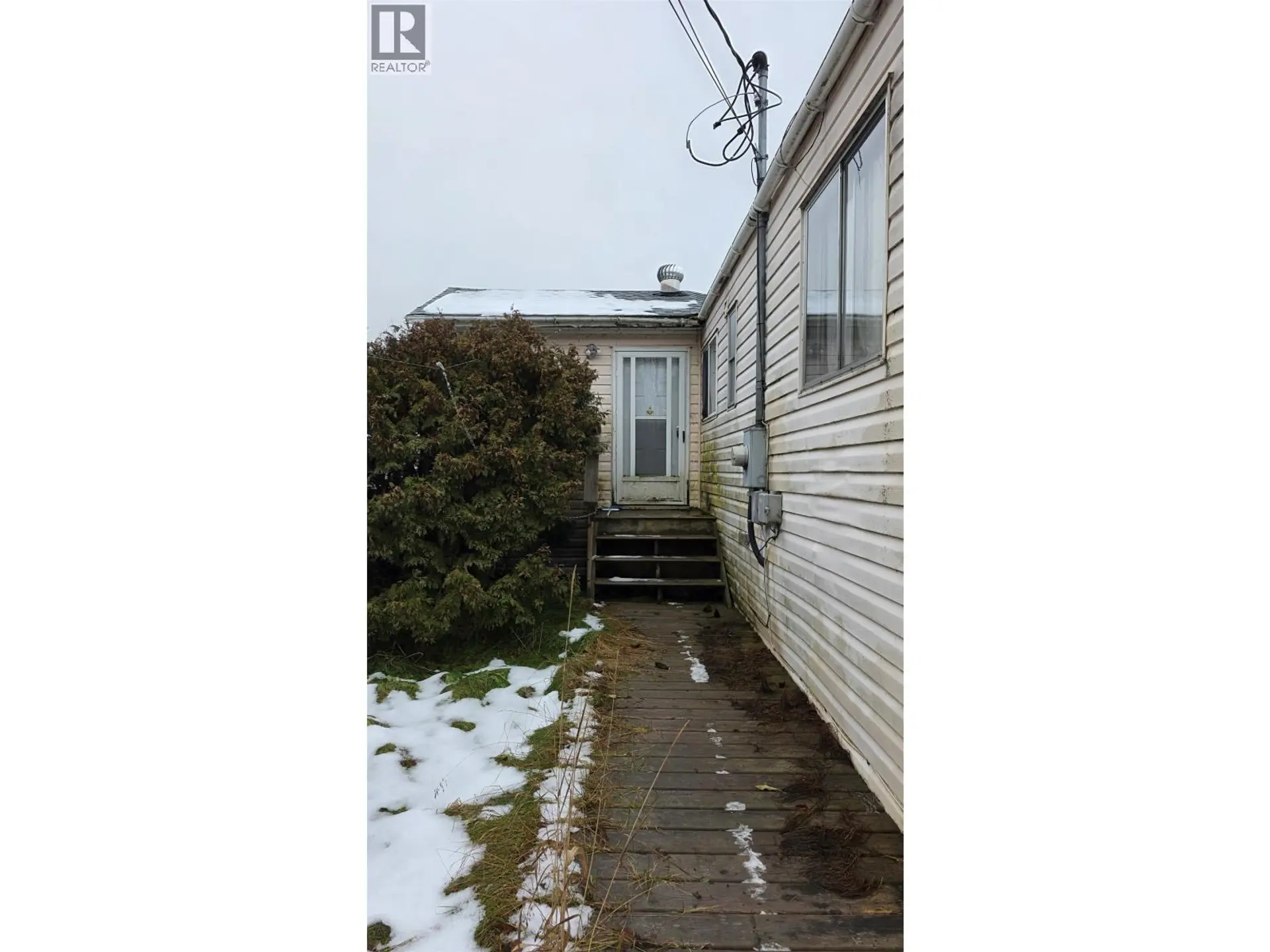 5048 8TH AVENUE - Image 4