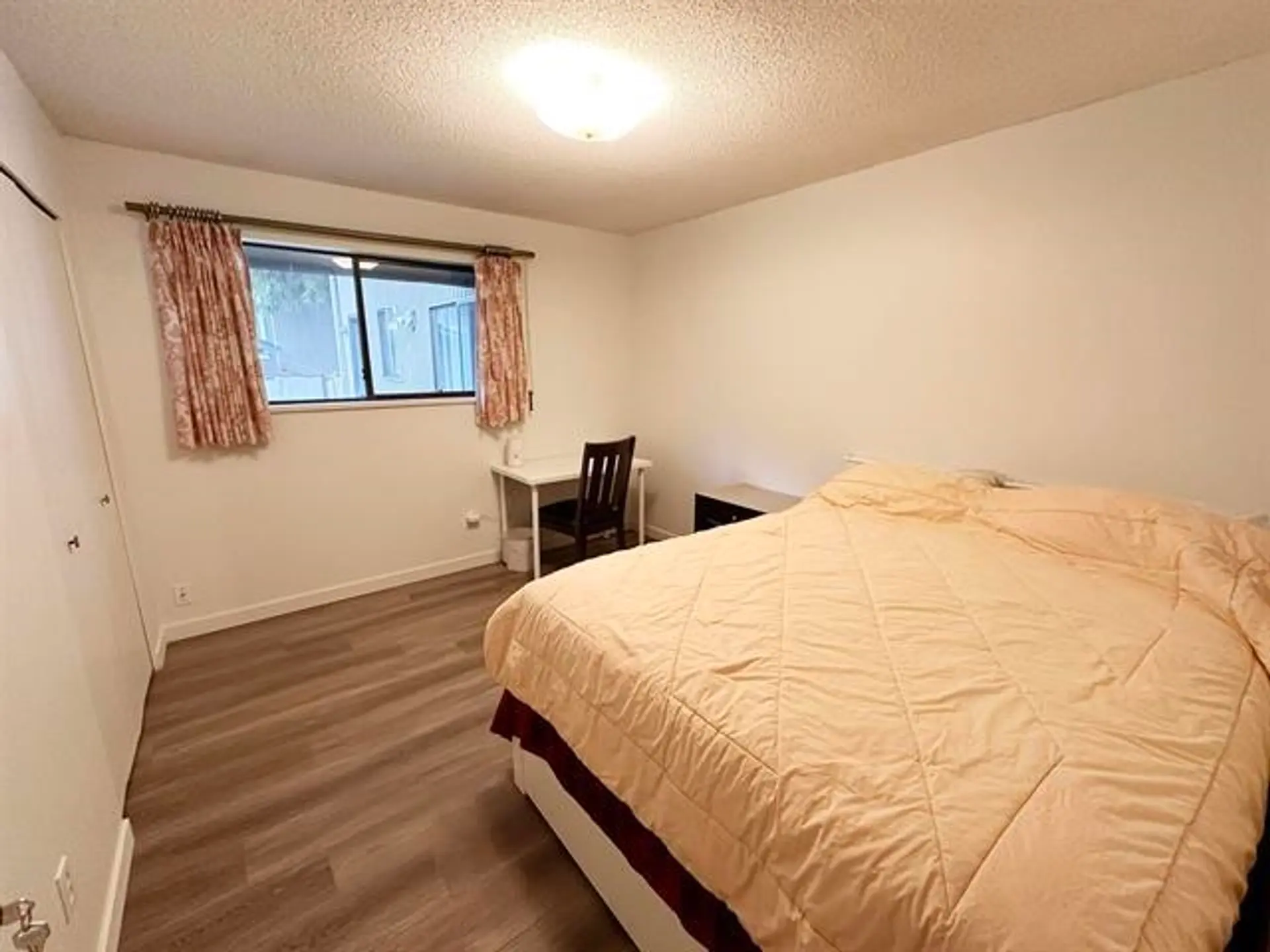 11515 Commonwealth Crescent - Image 11