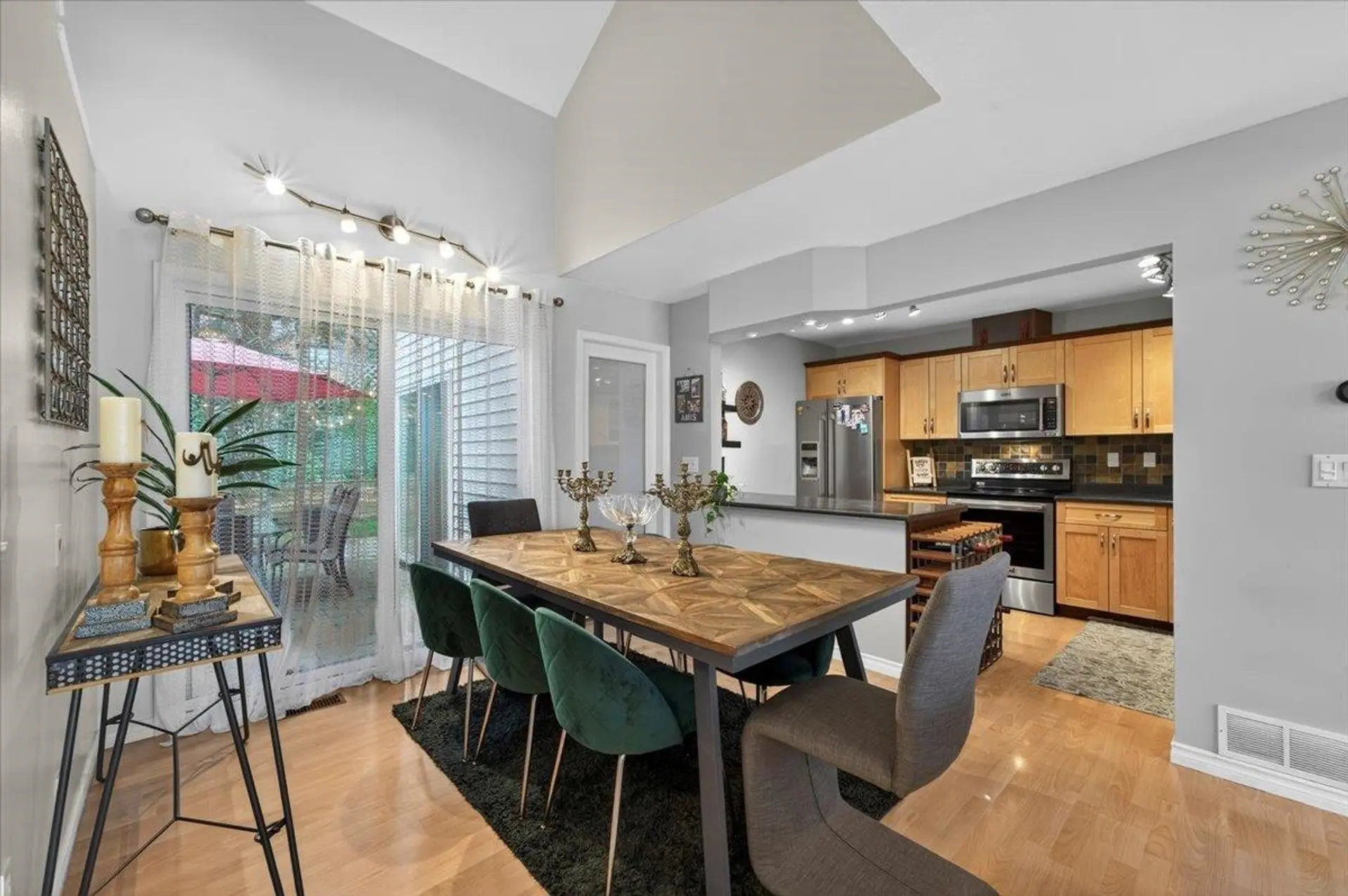 Property at #203 1220 Falcon Drive, Coquitlam, BC