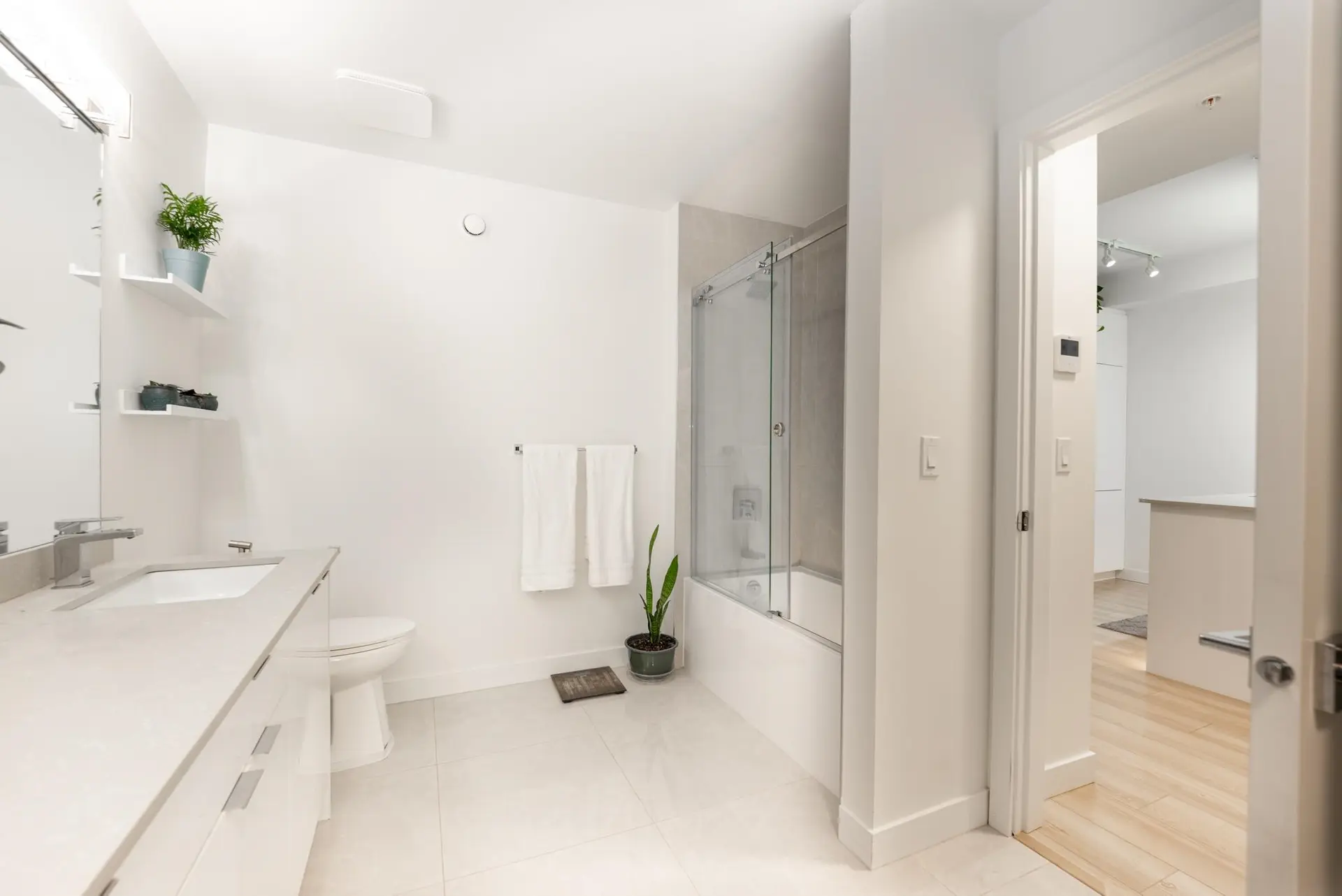 #105 11913 Burnett Street - Image 9