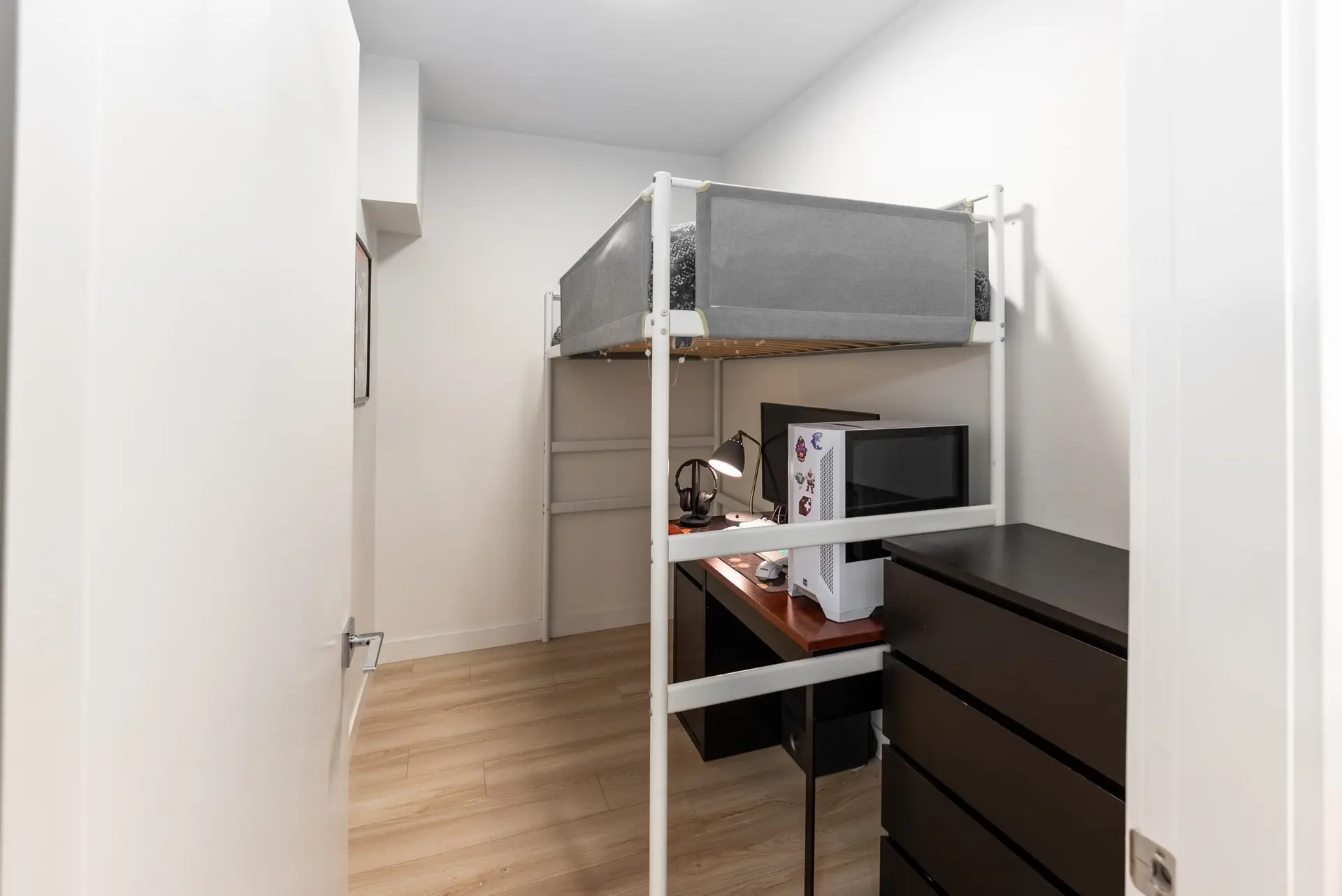 #105 11913 Burnett Street - Image 15