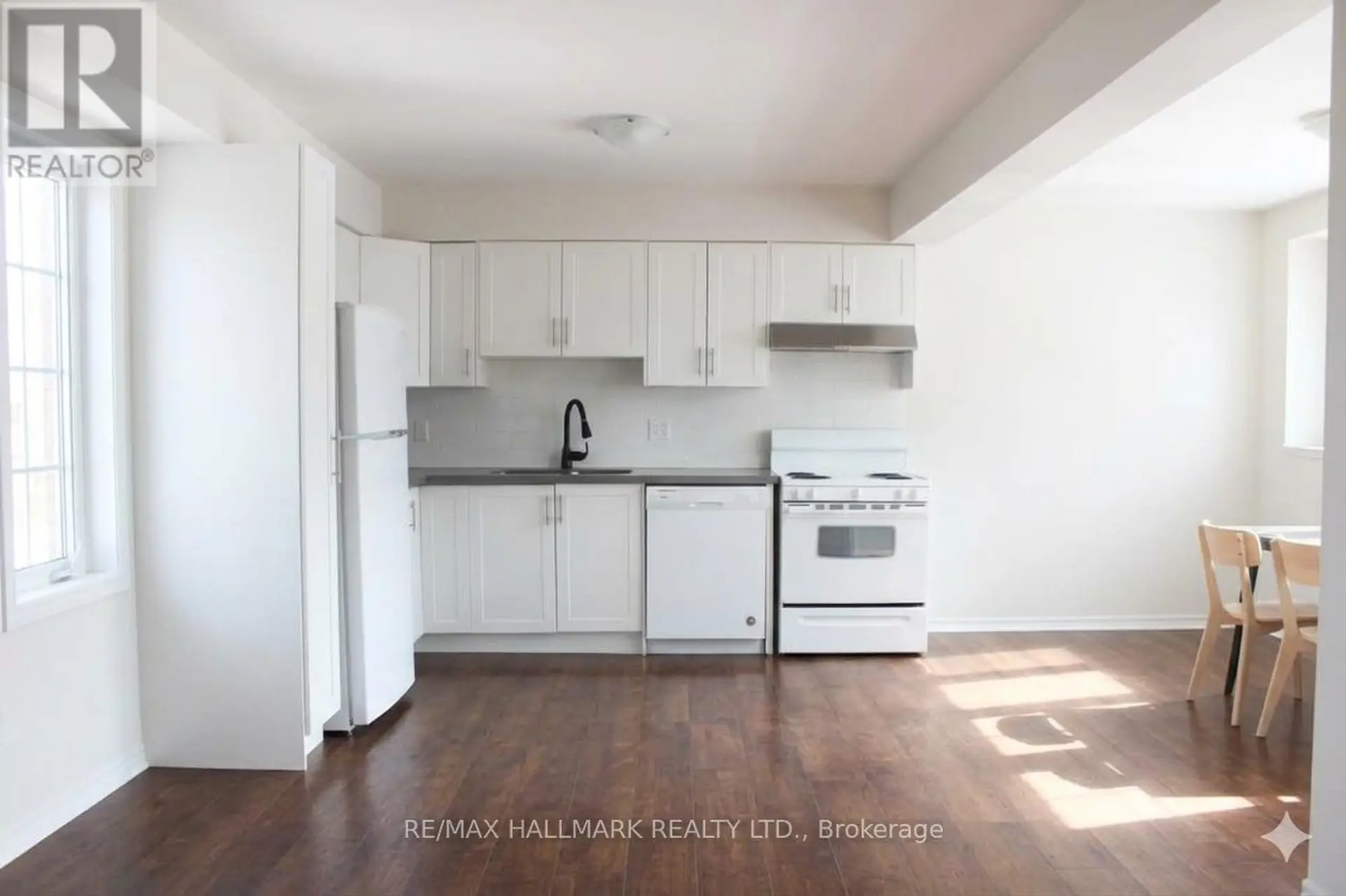 222 BROADWAY AVENUE - Image 6