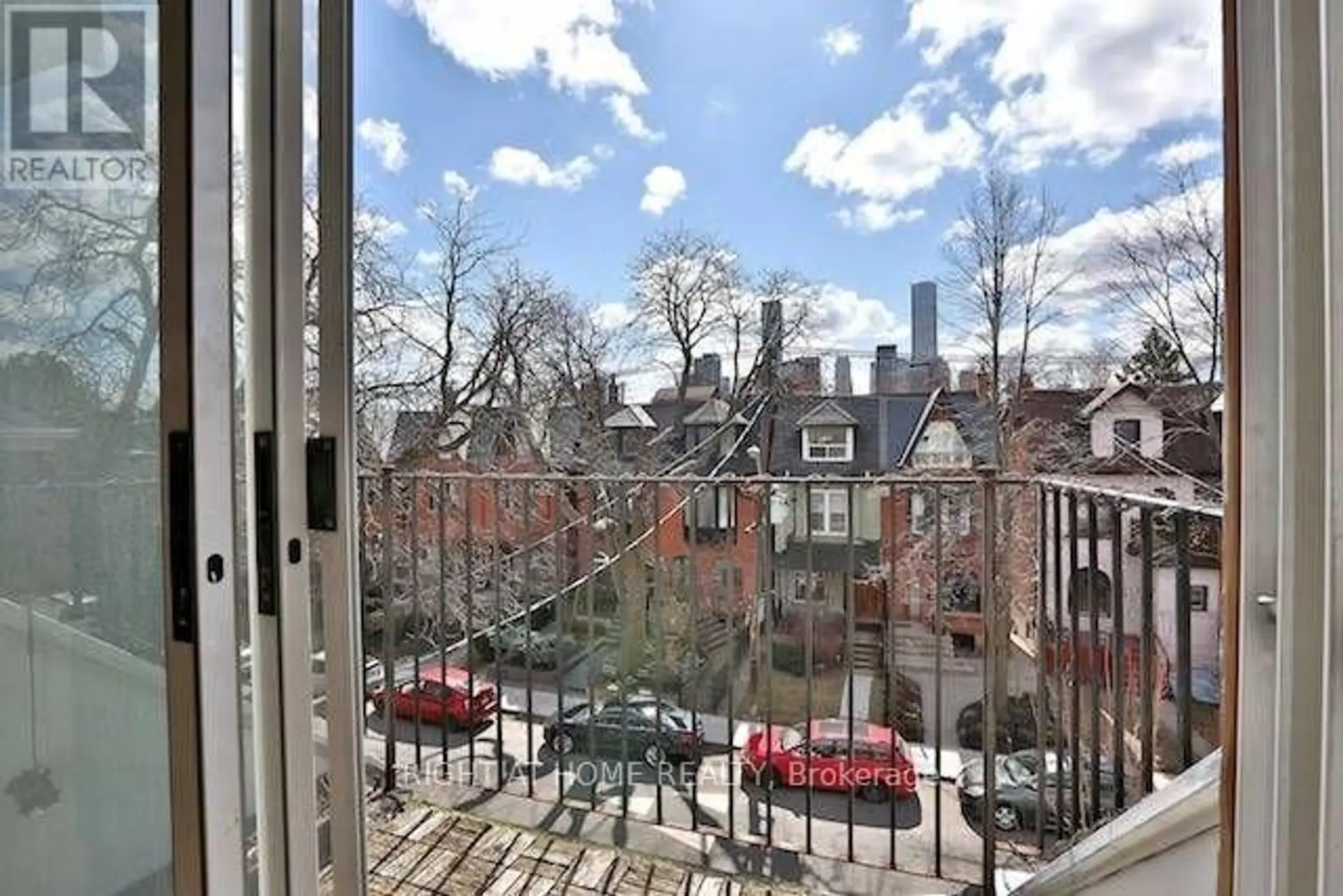 34 MACPHERSON AVENUE - Image 14
